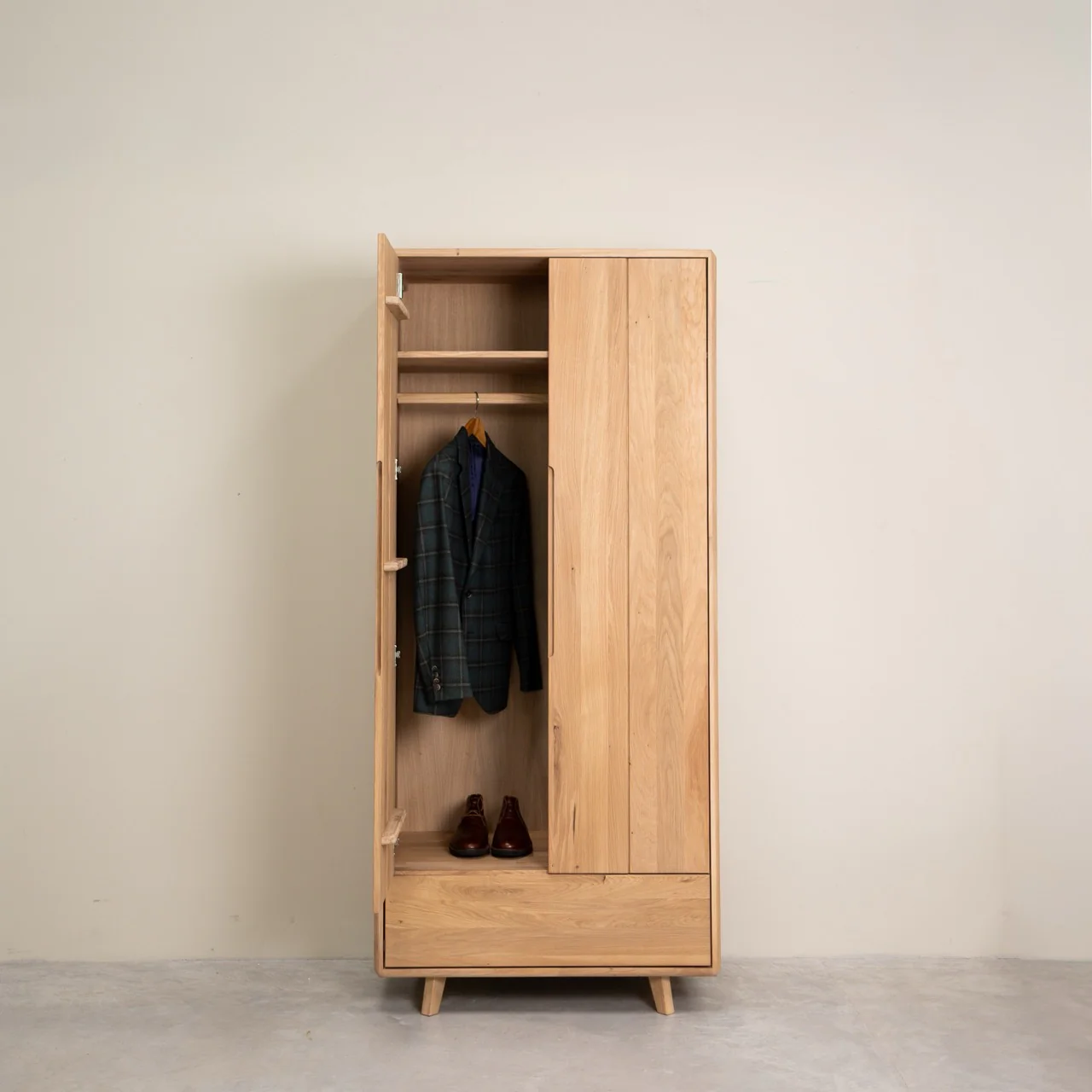 Armoire 2 portes en bois massif Suède - NordicStory - Image 8