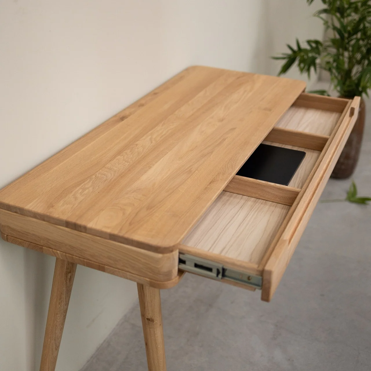Bureau console en bois massif de chêne Escandi Atelier – NordicStory - Image 23