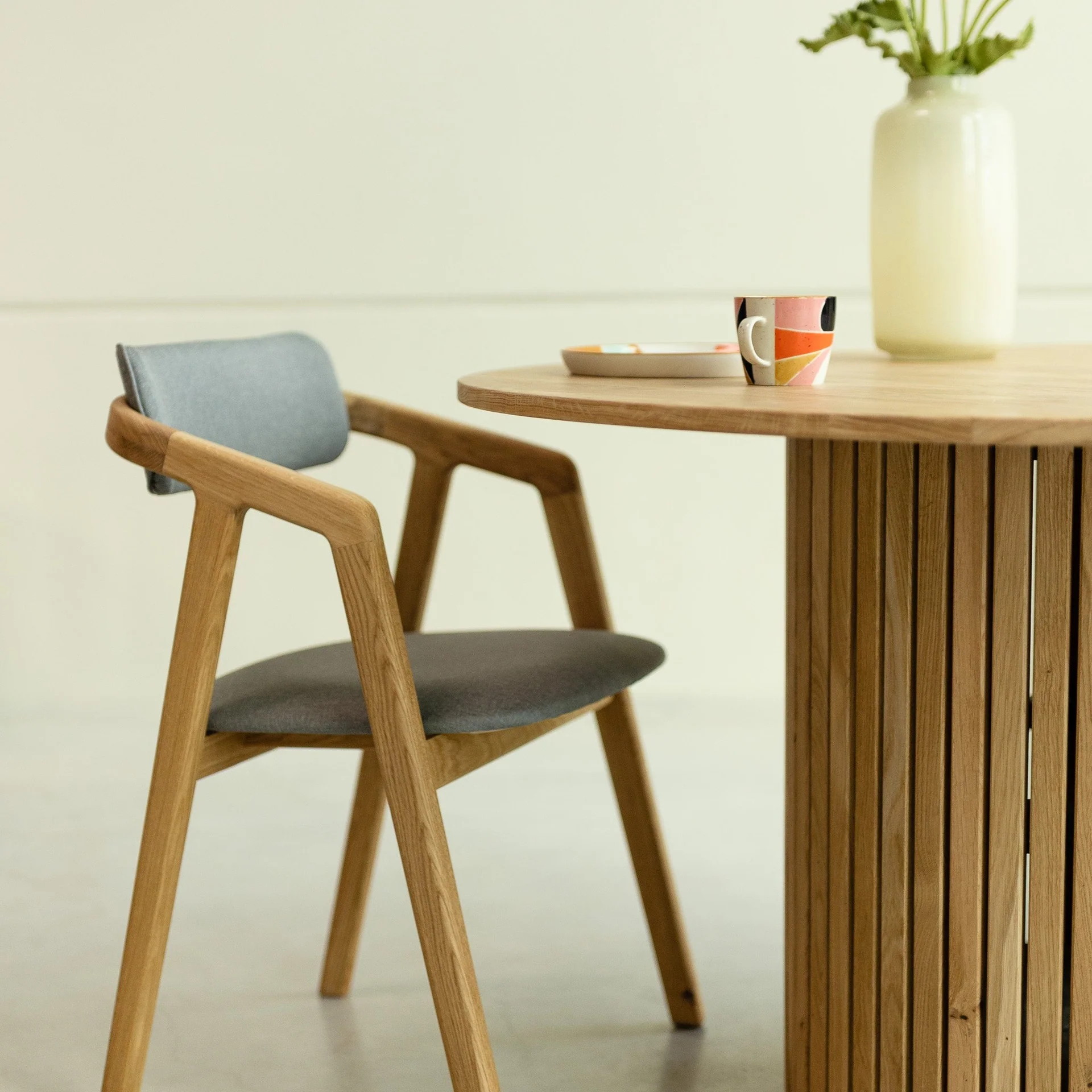 Chaise en bois massif de chêne Soho, revêtement - Lot de 2 ou 4 chaises - NordicStory - Image 2