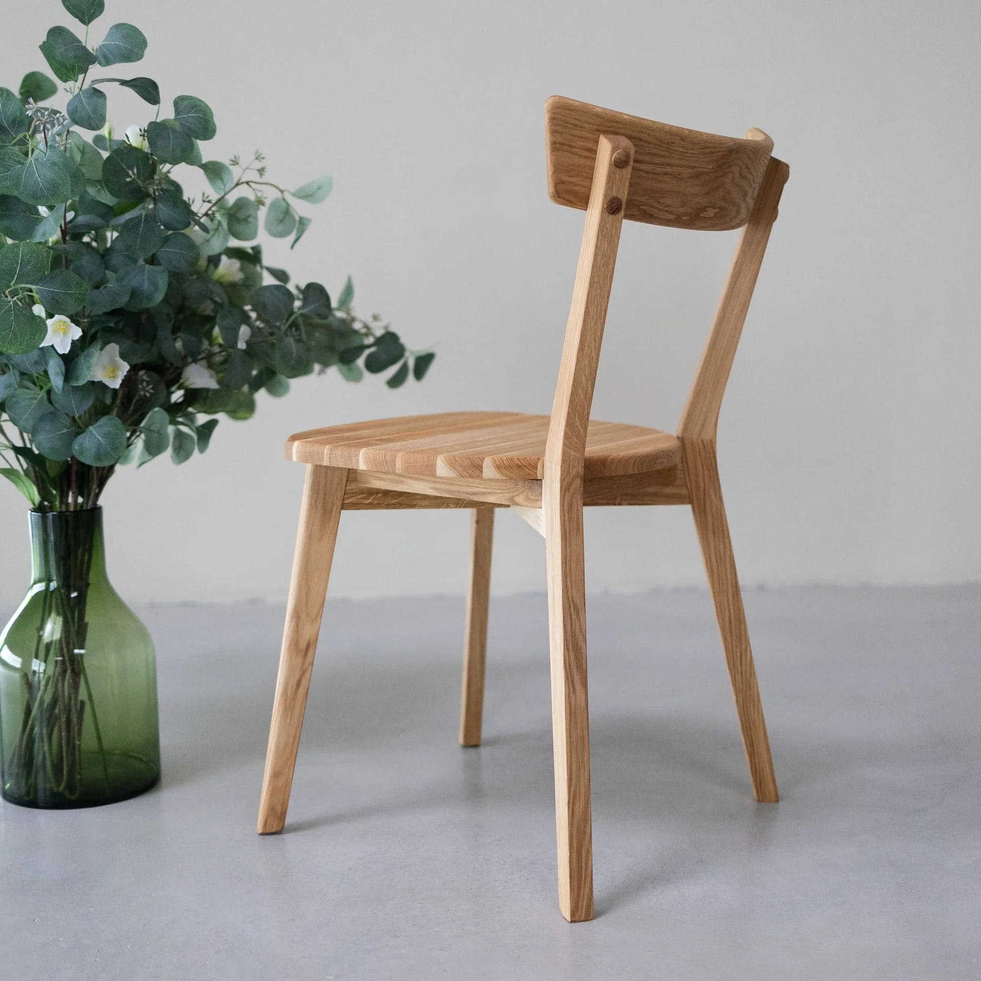 Chaise en bois massif de chêne Victoria - Lot de 2 ou 4 chaises. - NordicStory - Image 3