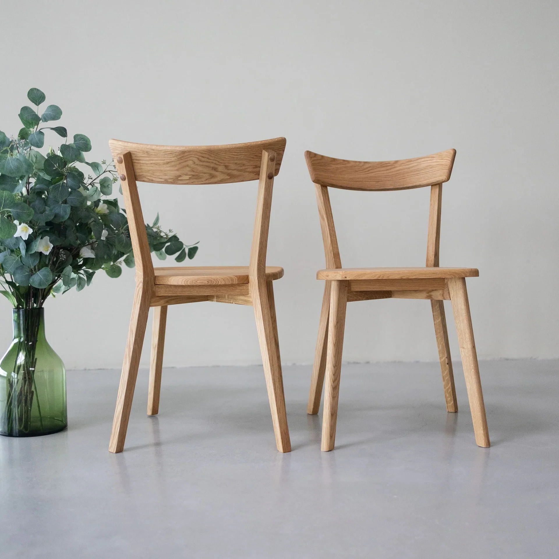 Chaise en bois massif de chêne Victoria - Lot de 2 ou 4 chaises. - NordicStory - Image 5