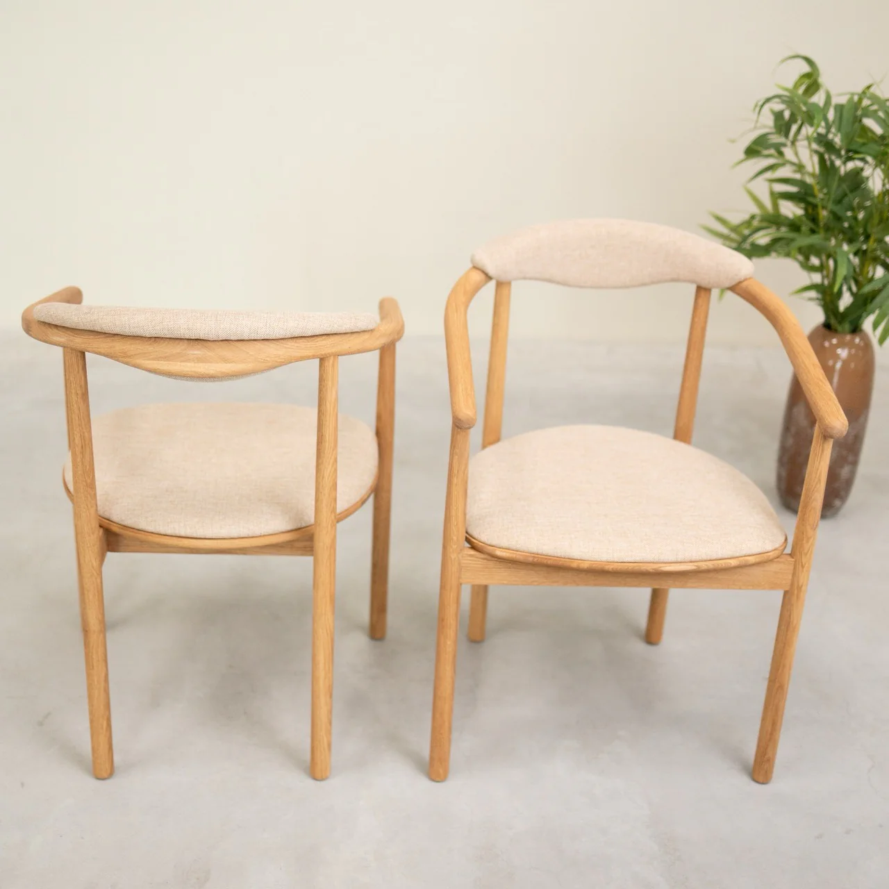 Chaise en bois massif de chêne Lord, revêtement - Lot de 2 ou 4 chaises - NordicStory - Image 2