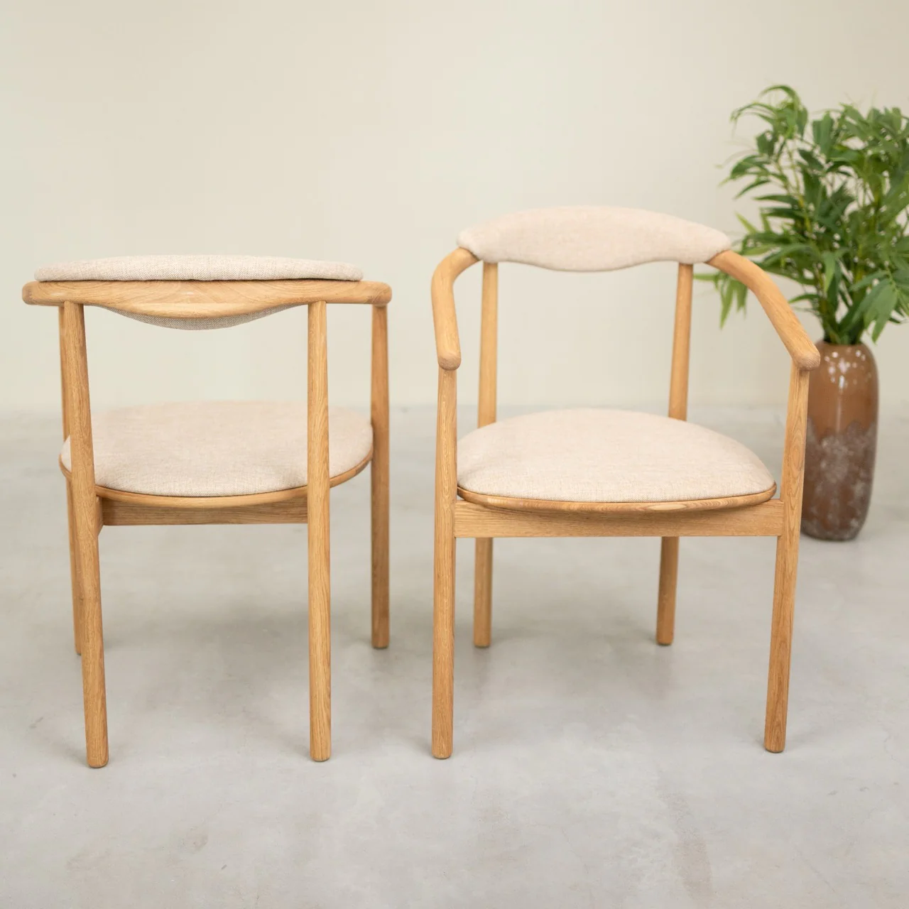 Chaise en bois massif de chêne Lord, revêtement - Lot de 2 ou 4 chaises - NordicStory - Image 4