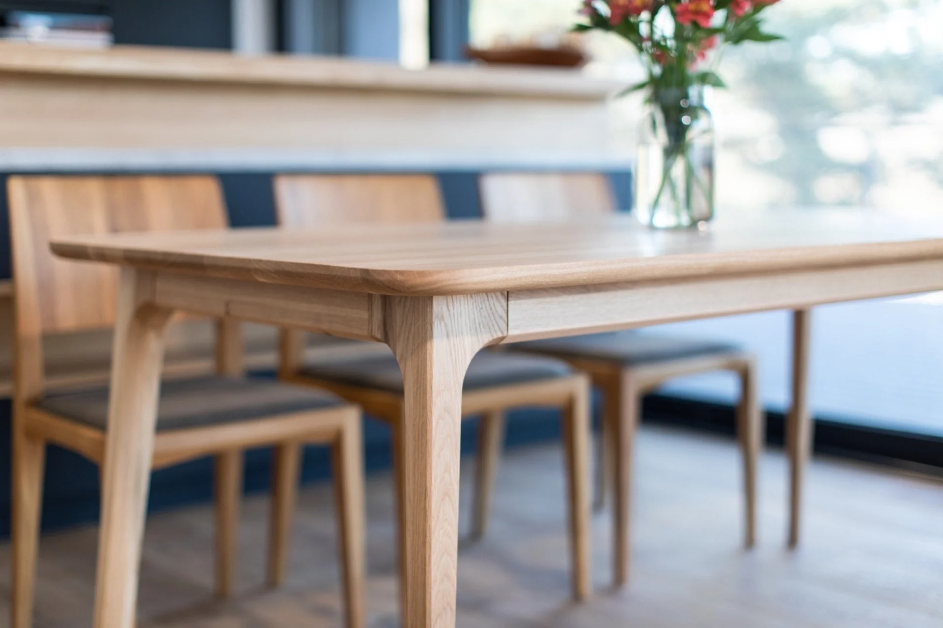 Table à manger extensible en bois massif TOKIO - VESKOR - Image 4