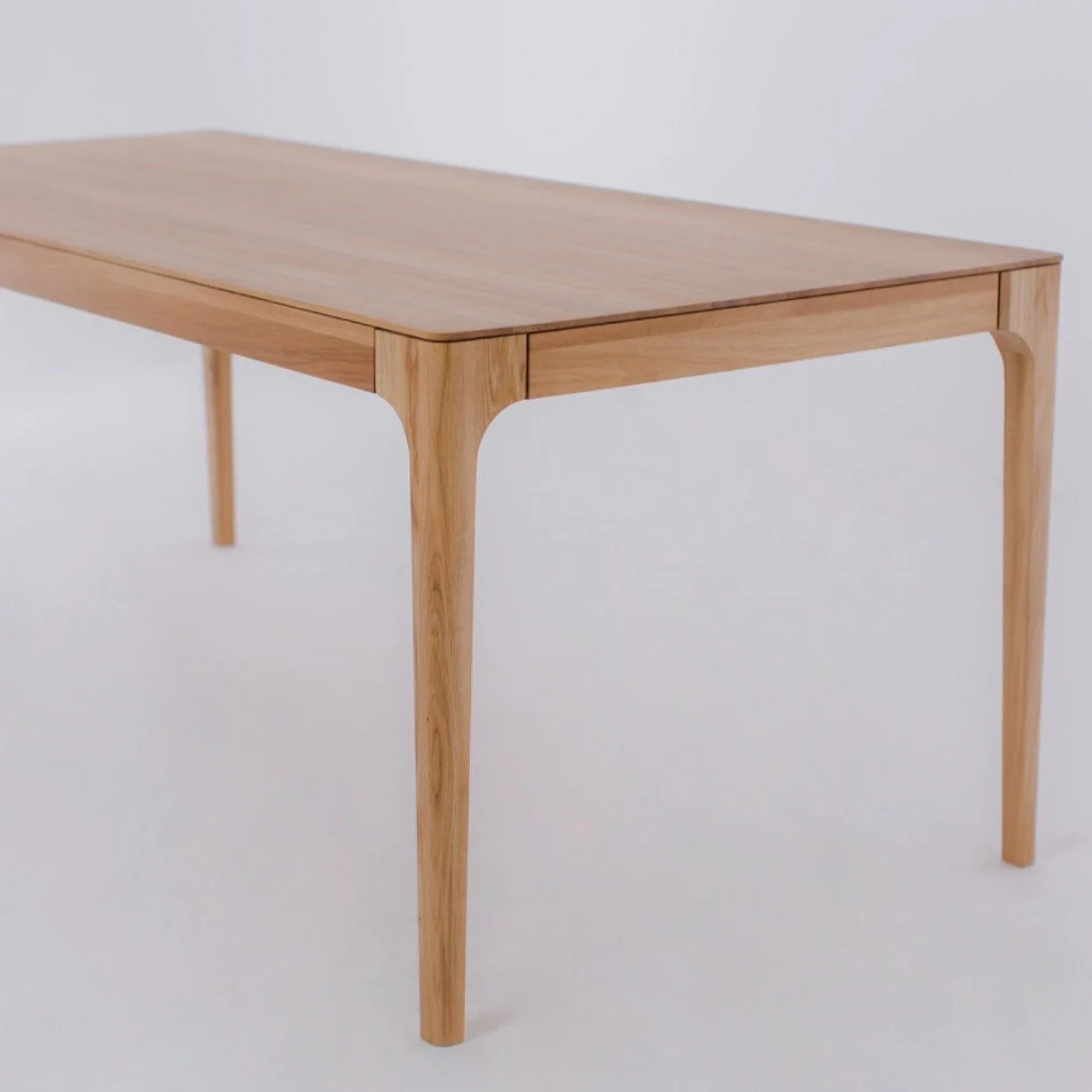 Table à manger fixe en bois massif CREATIV - VESKOR - Image 4