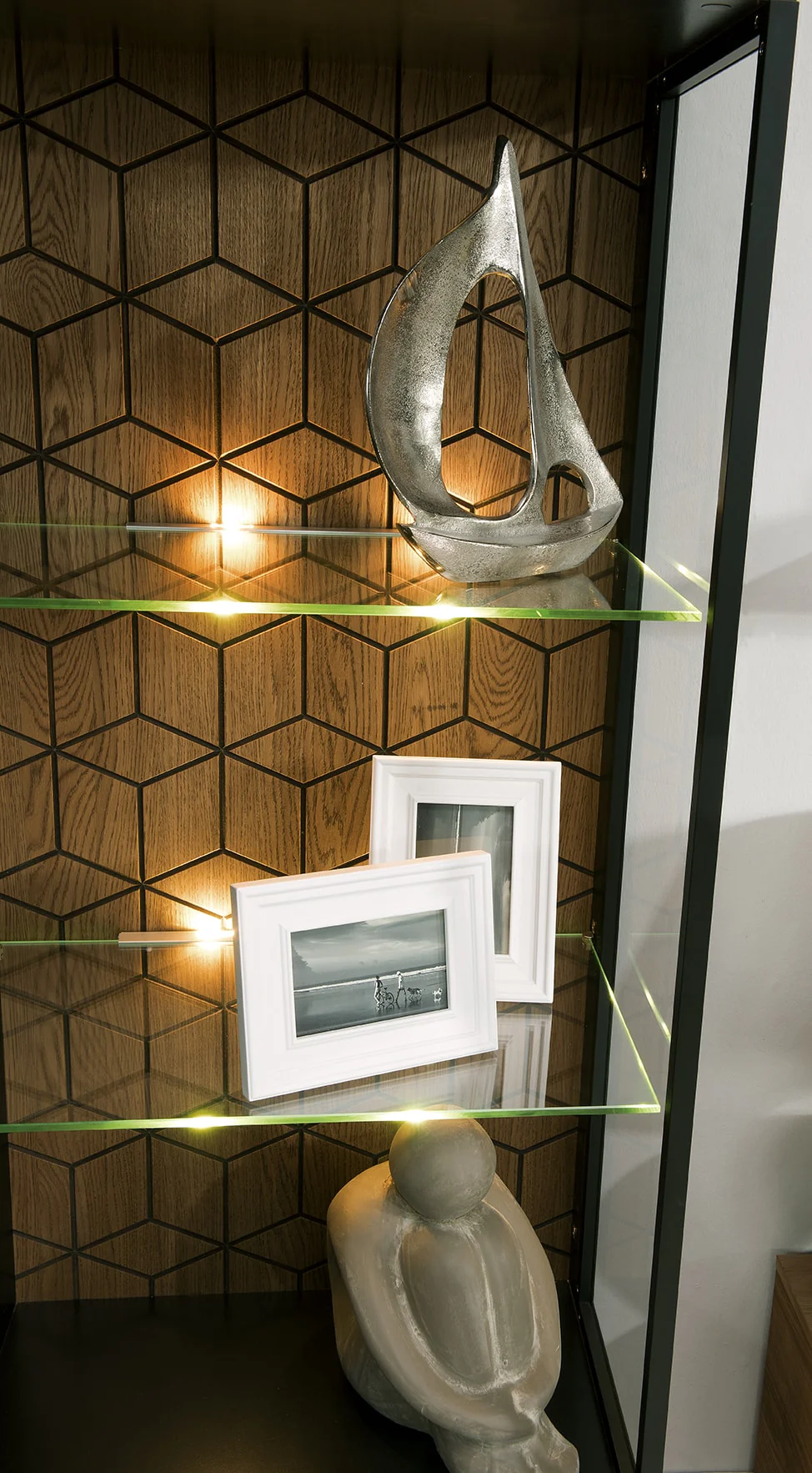 Vitrine en bois de chêne Mozaik 10 - LoftStory - Image 4
