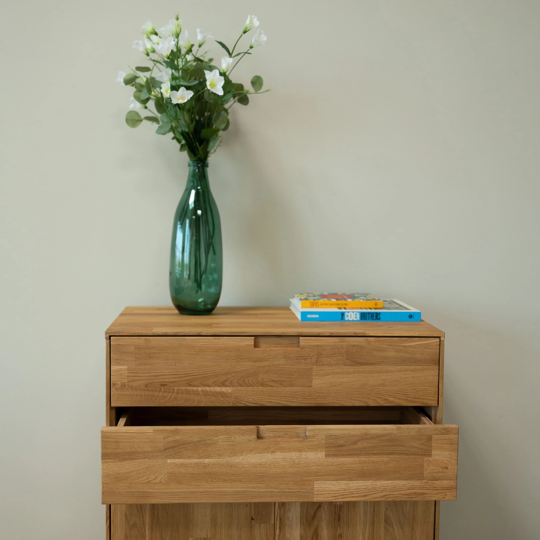 Buffet commode en bois massif de chêne Escandi 2 - NordicStory - Image 4