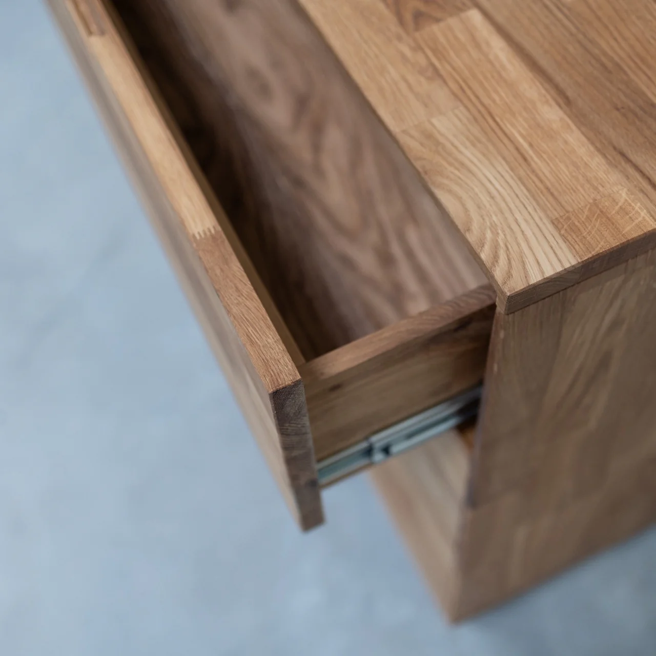 Buffet commode en bois massif de chêne Escandi 4 - NordicStory - Image 6