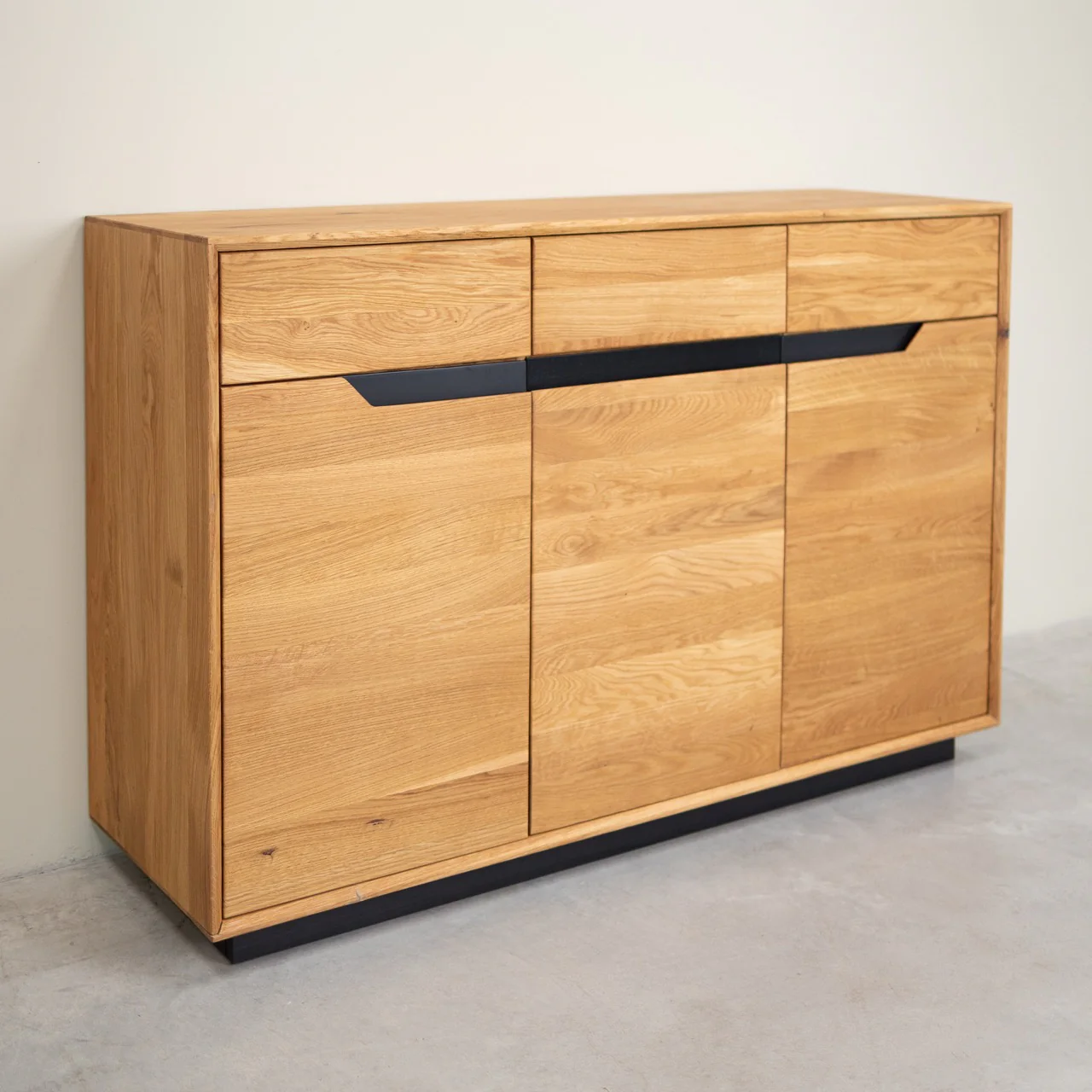 Buffet en bois massif de chêne Bremen 2 - NordicStory - Image 10