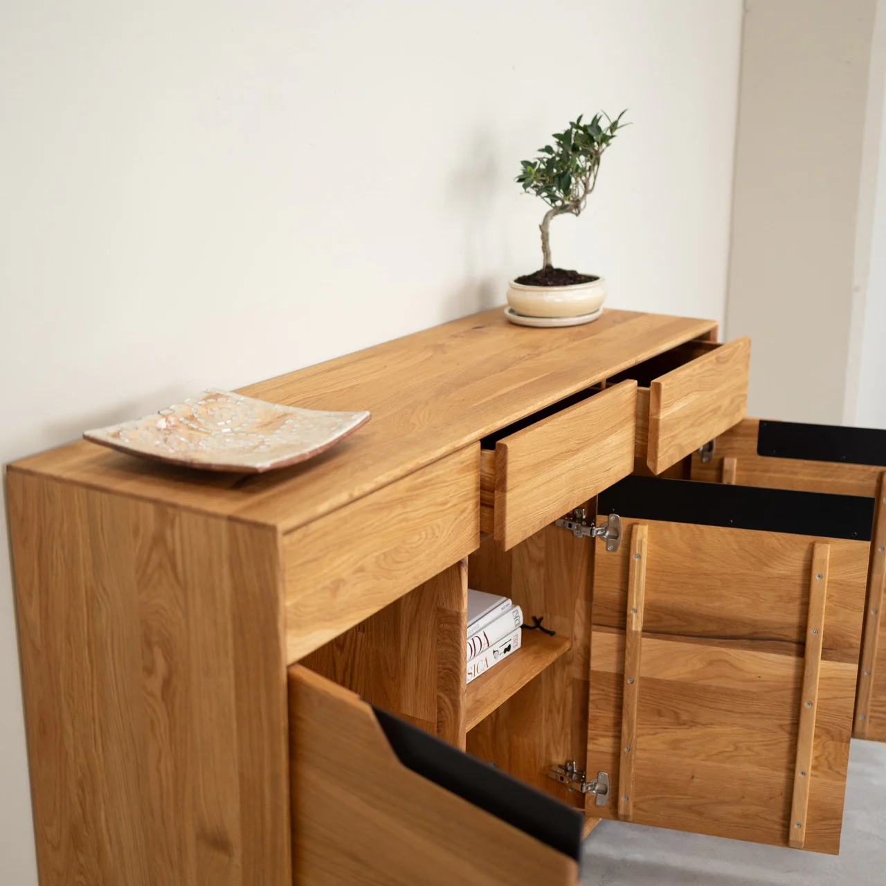 Buffet en bois massif de chêne Bremen 2 - NordicStory - Image 14