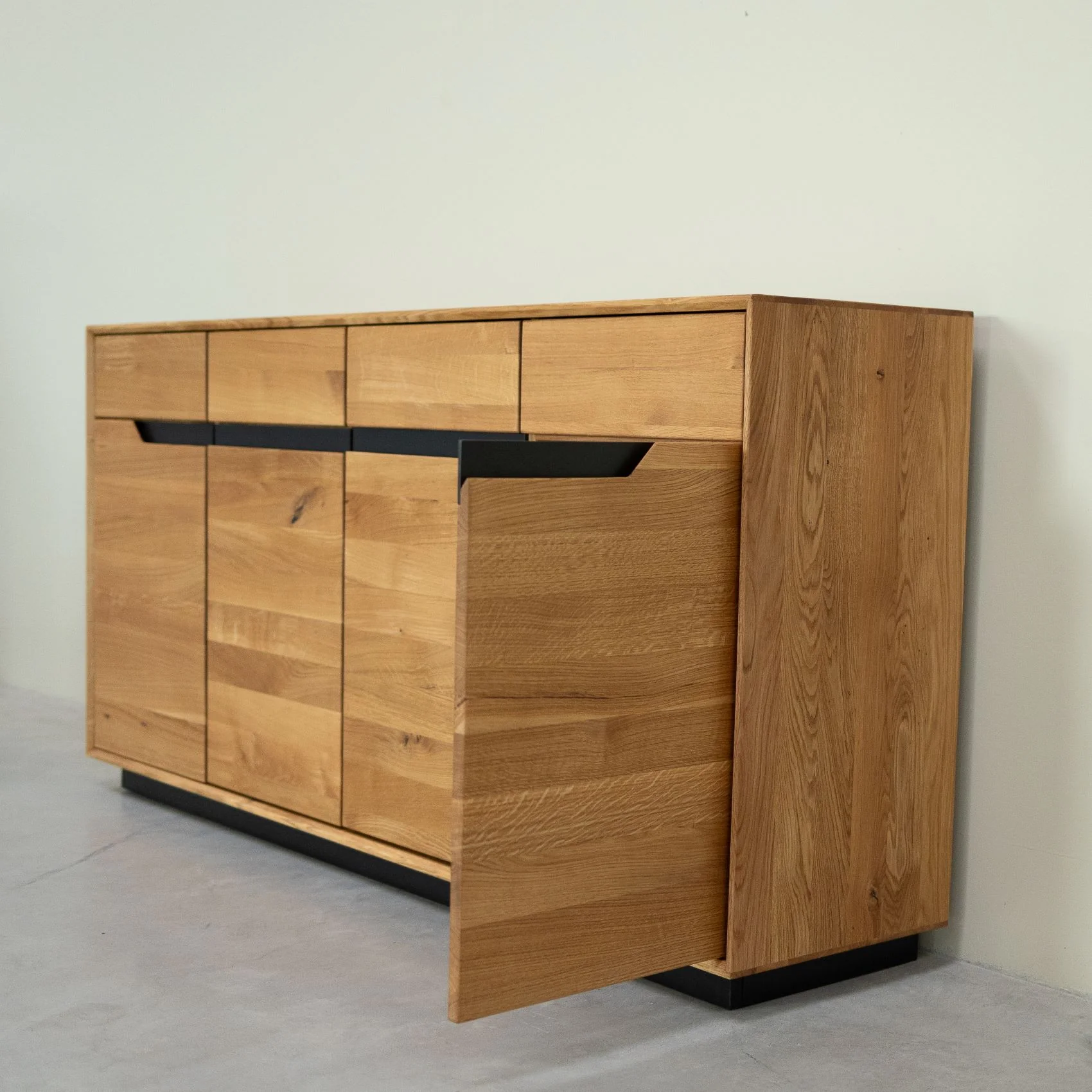 Buffet en bois massif de chêne Bremen - NordicStory - Image 3