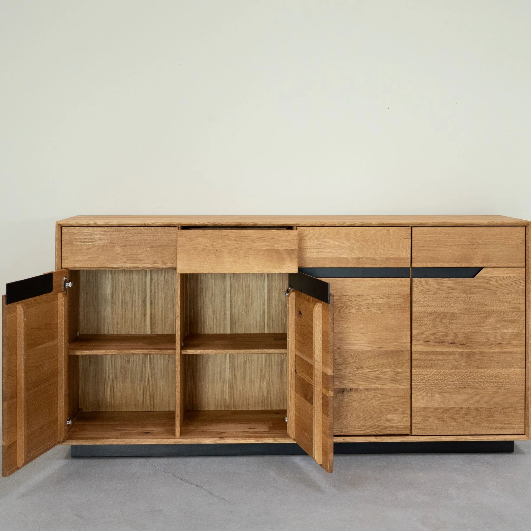Buffet en bois massif de chêne Bremen - NordicStory - Image 9