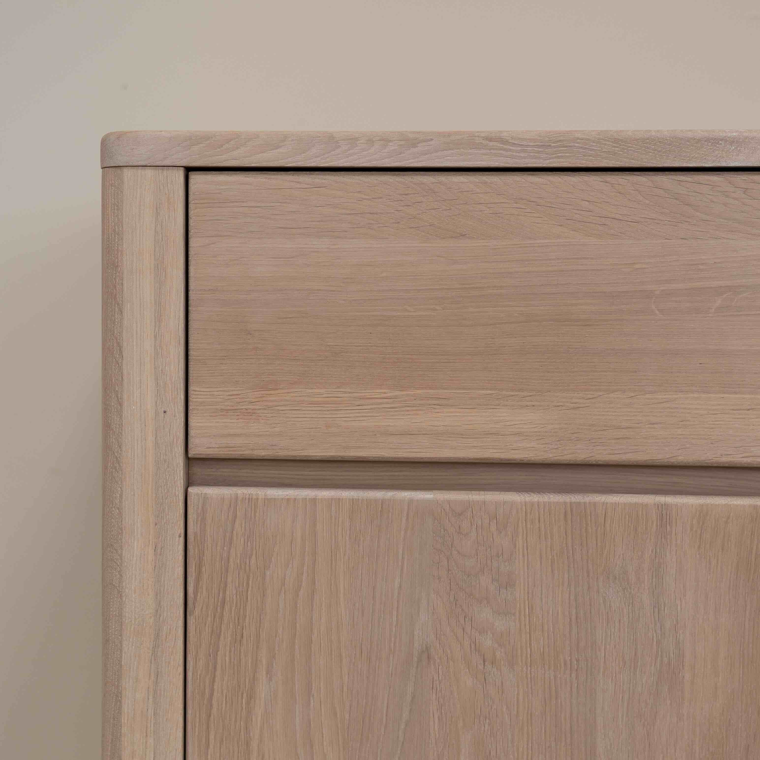 Buffet commode en bois massif de chêne Elsa 2 - NordicStory - Image 7