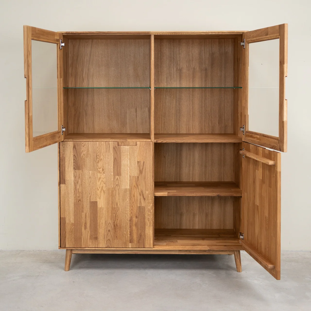 Buffet vitrine en bois massif de chêne Escandi 3 - NordicStory - Image 3