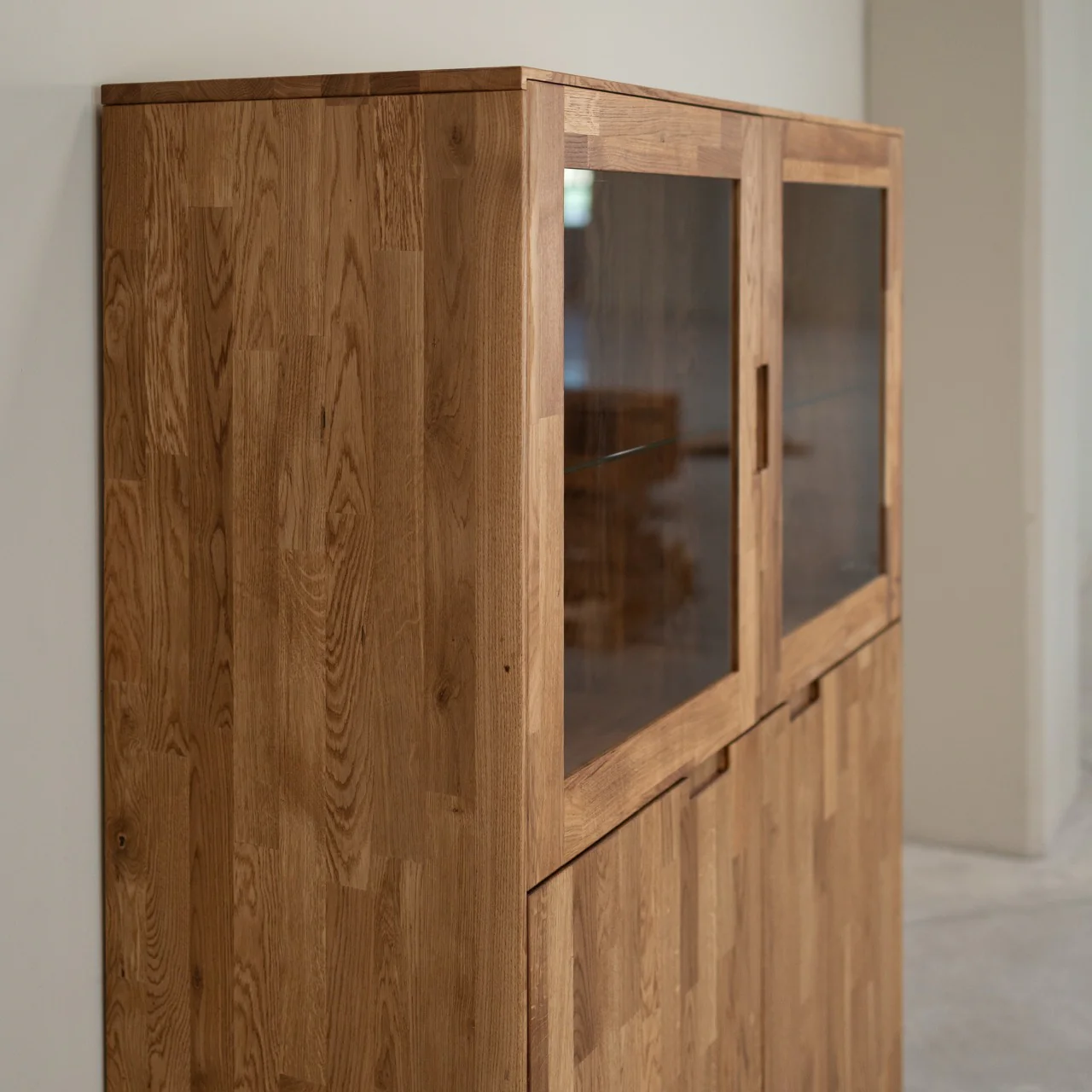 Buffet vitrine en bois massif de chêne Escandi 3 - NordicStory - Image 8