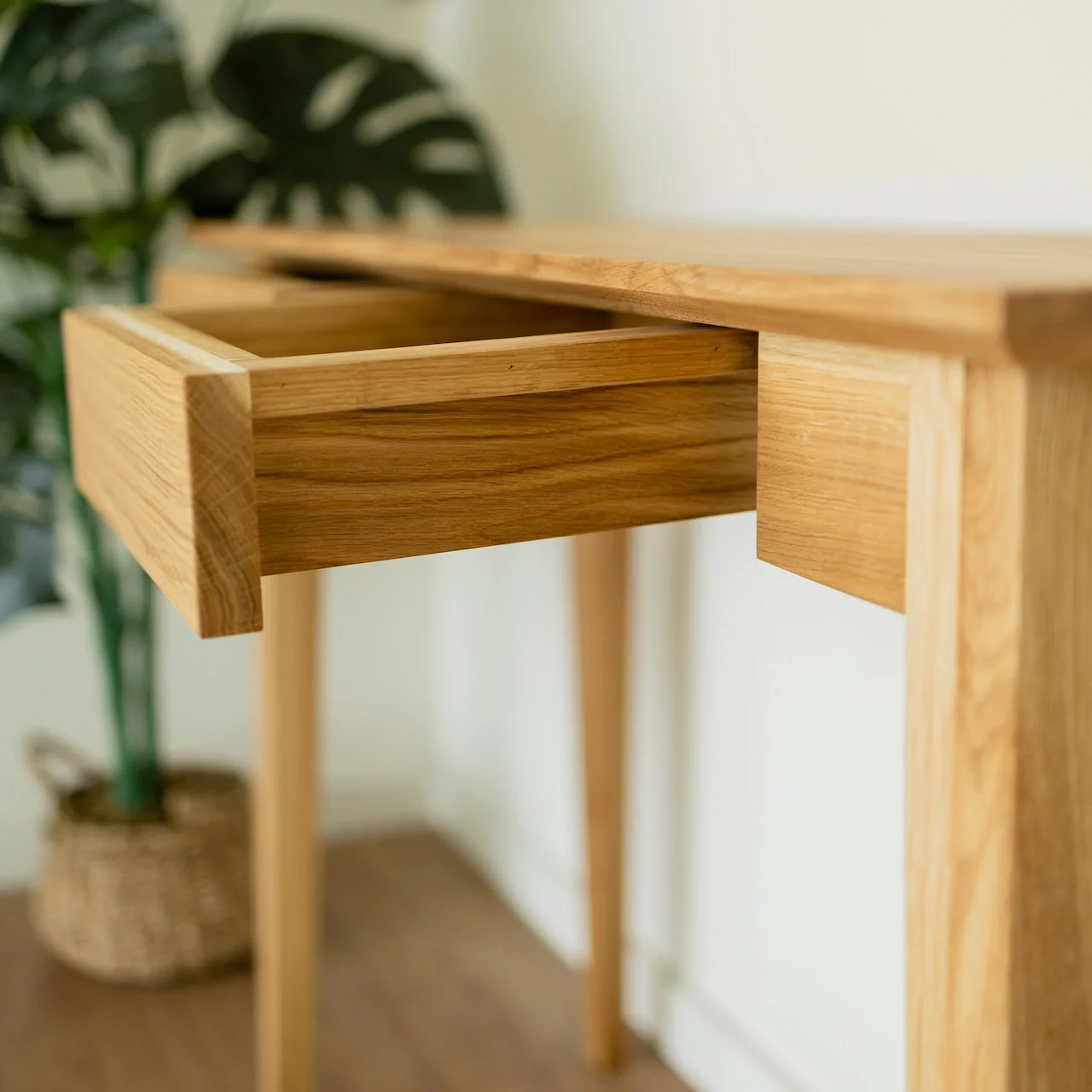 Bureau console avec 2 tiroirs en bois massif de chêne Tolédo 2 - NordicStory - Image 7
