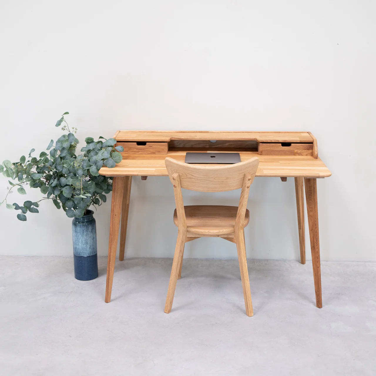 Bureau en bois massif de chêne Ana - NordicStory - Image 3