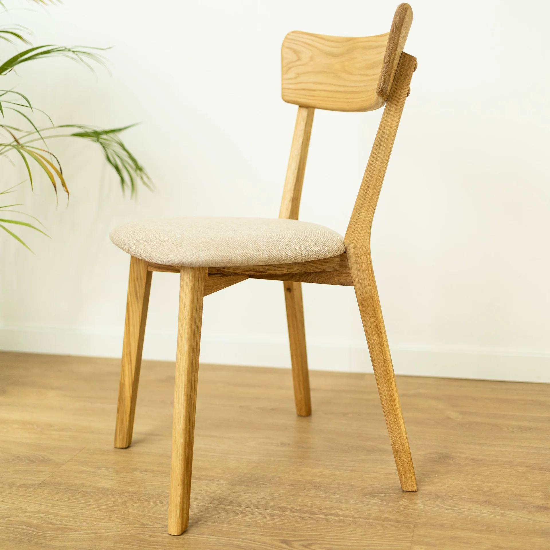 Chaise de salle à manger en bois massif de chêne Diana, revêtement Beige – Lot de 2 ou 4 chaises - NordicStory - Image 7