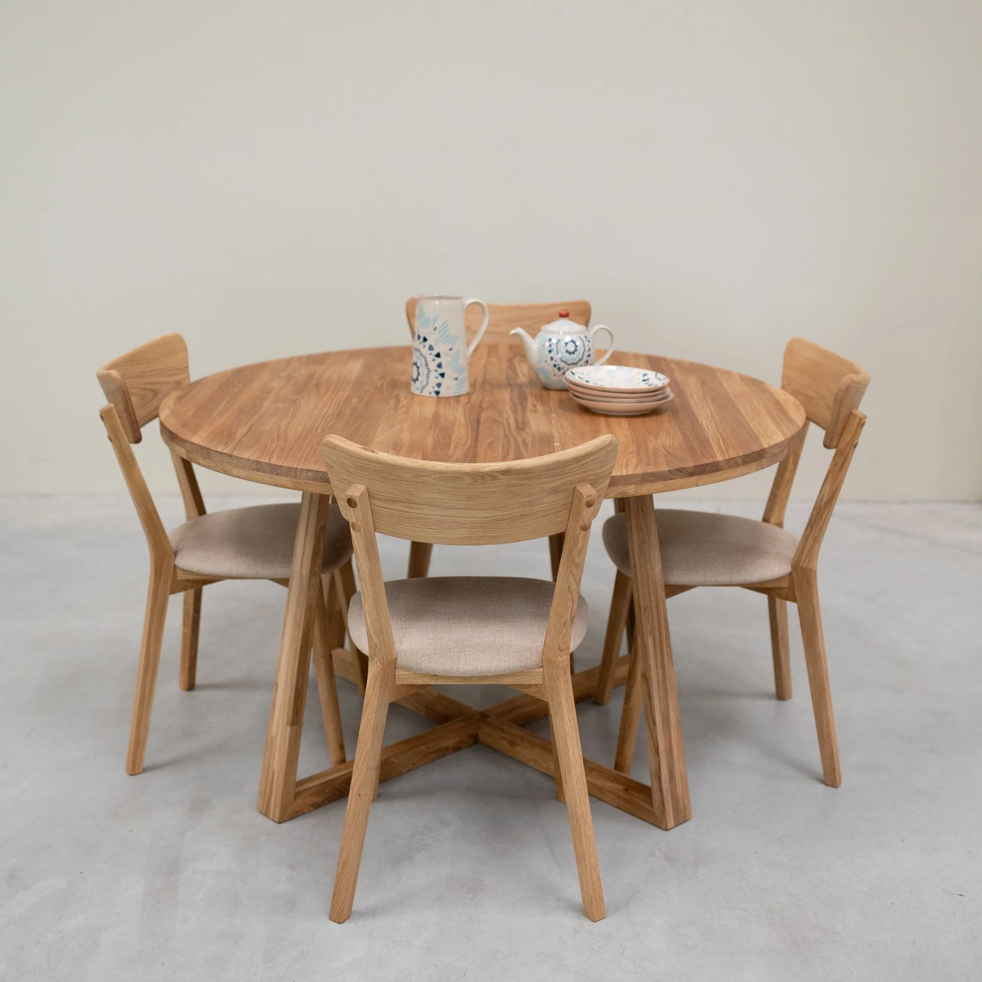 Chaise de salle à manger en bois massif de chêne Diana, revêtement Beige – Lot de 2 ou 4 chaises - NordicStory - Image 8