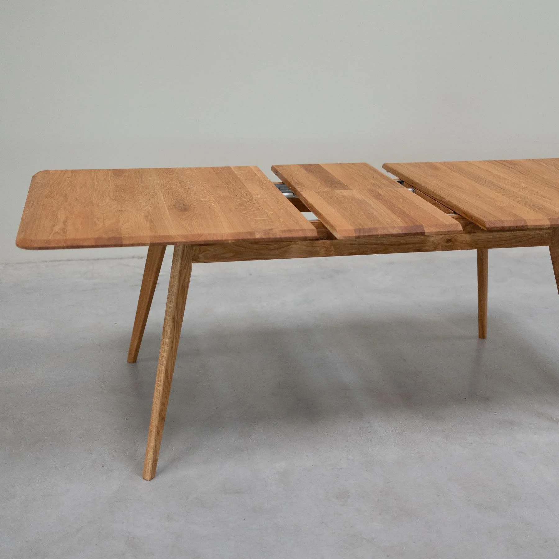 Table à manger extensible en bois massif de chêne Genève - NordicStory - Image 5