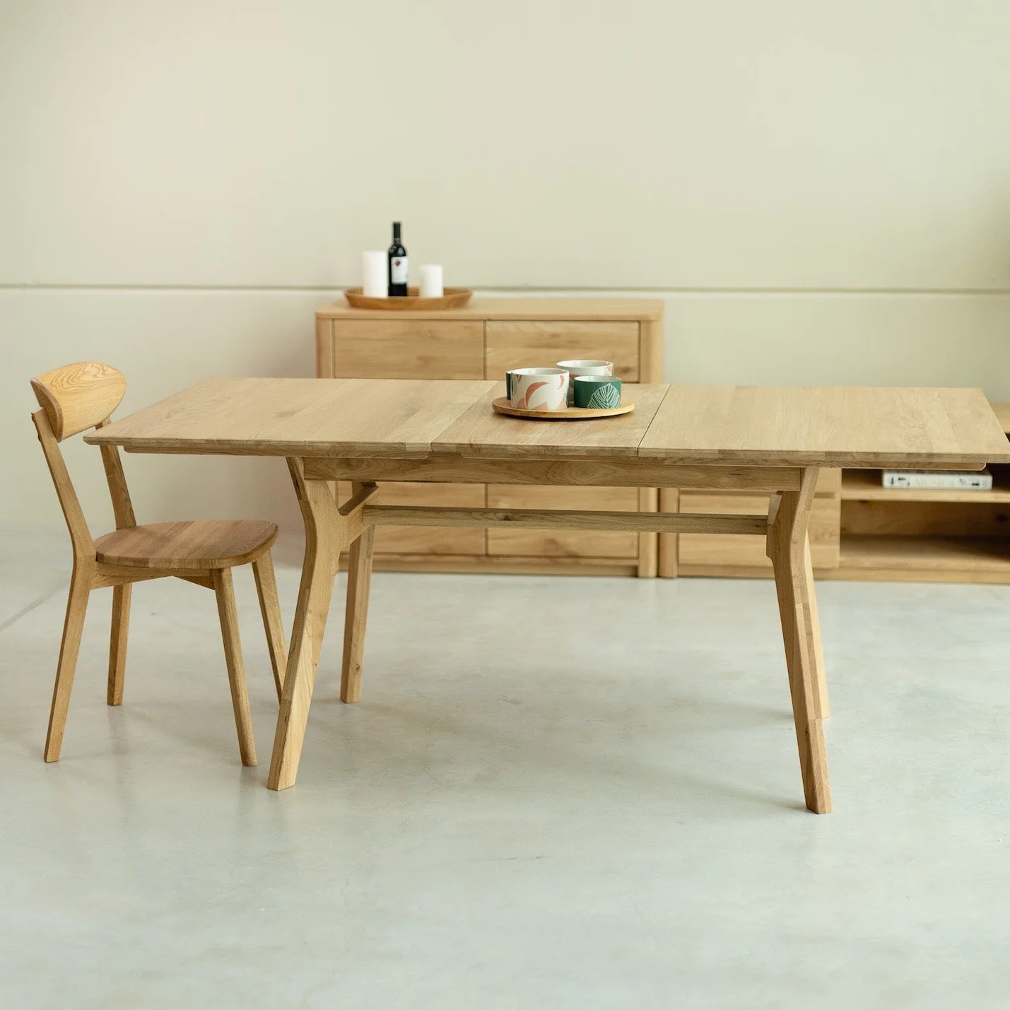 Table à manger extensible en bois massif de chêne Harold - NordicStory - Image 3