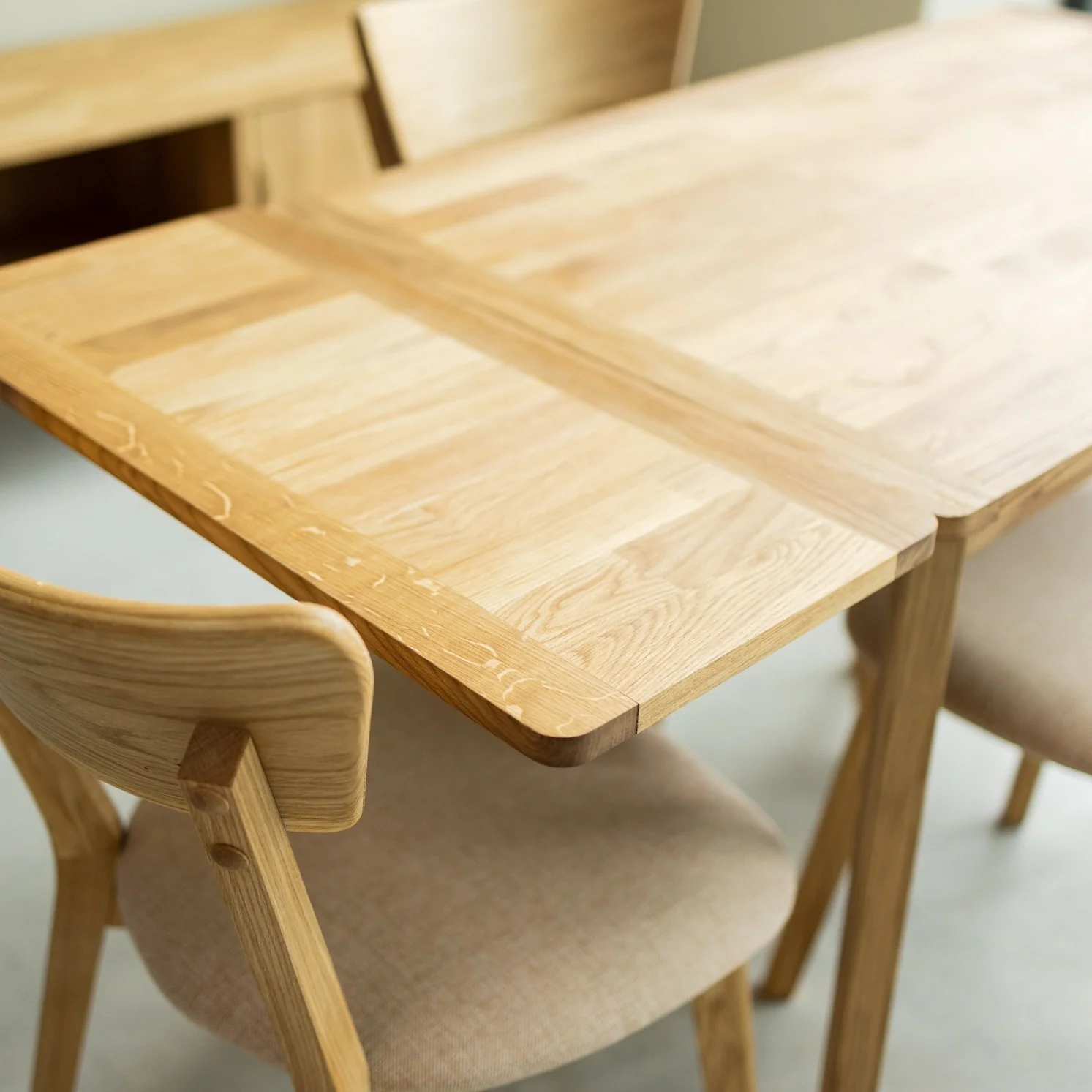 Table à manger extensible en chêne massif Mini 1 - NordicStory - Image 4