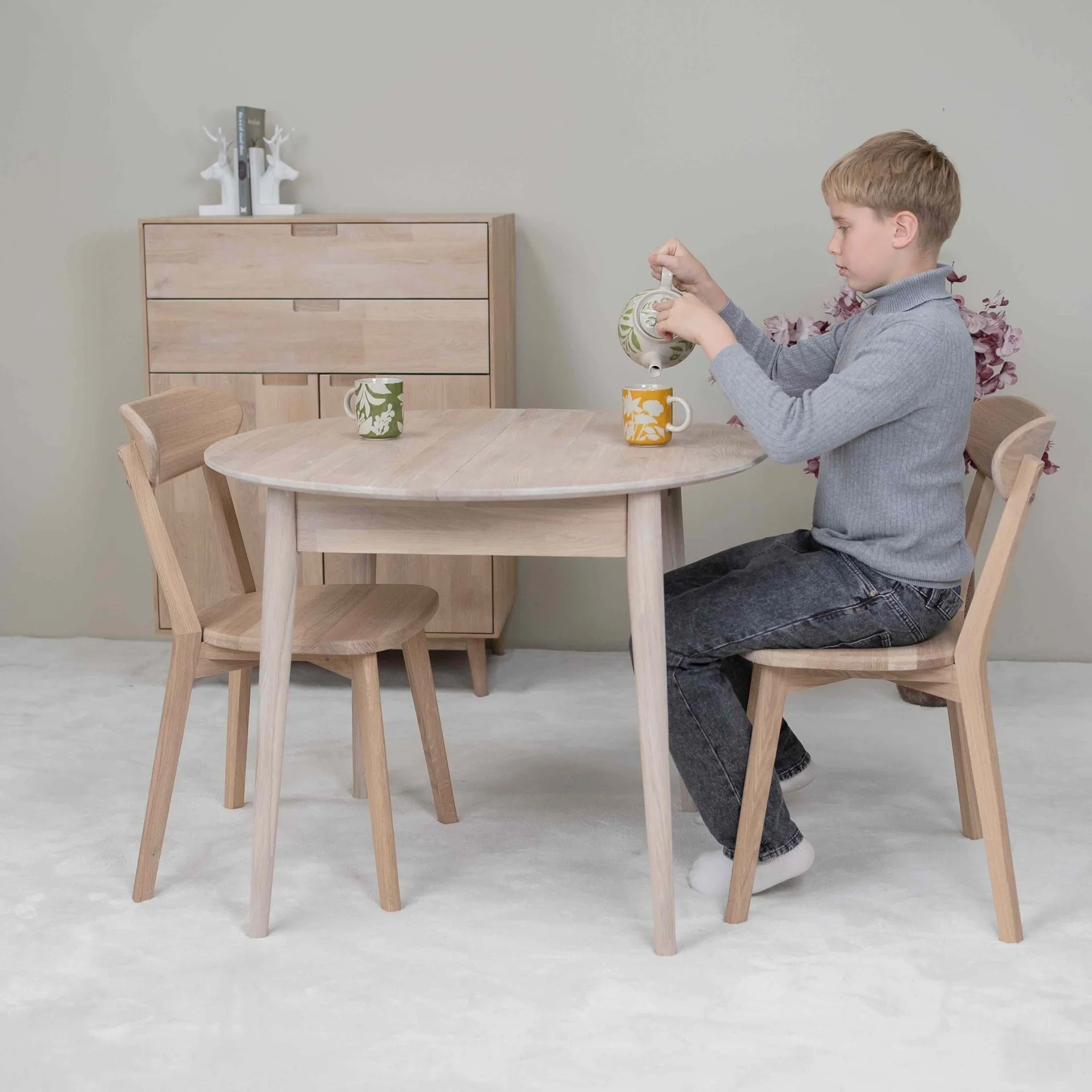 Table à manger ronde extensible en chêne massif Escandi 3 - NordicStory - Image 15