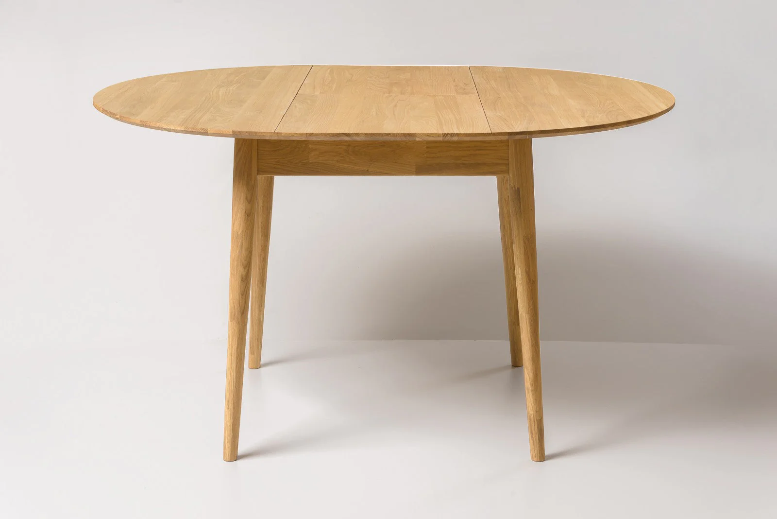 Table à manger ronde extensible en chêne massif Escandi 6 - NordicStory - Image 8