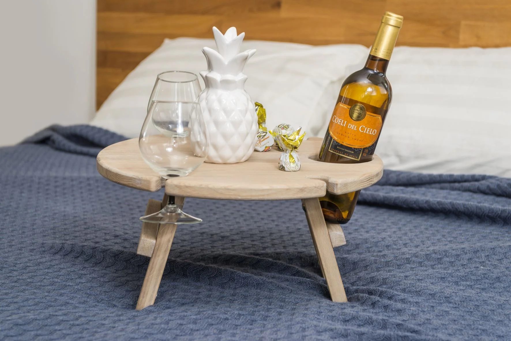 Table à vin pliante en chêne massif Merci - NordicStory - Image 3