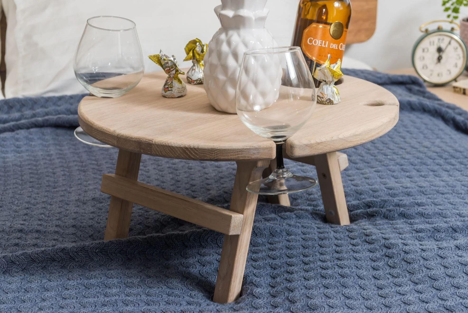Table à vin pliante en chêne massif Merci - NordicStory - Image 4