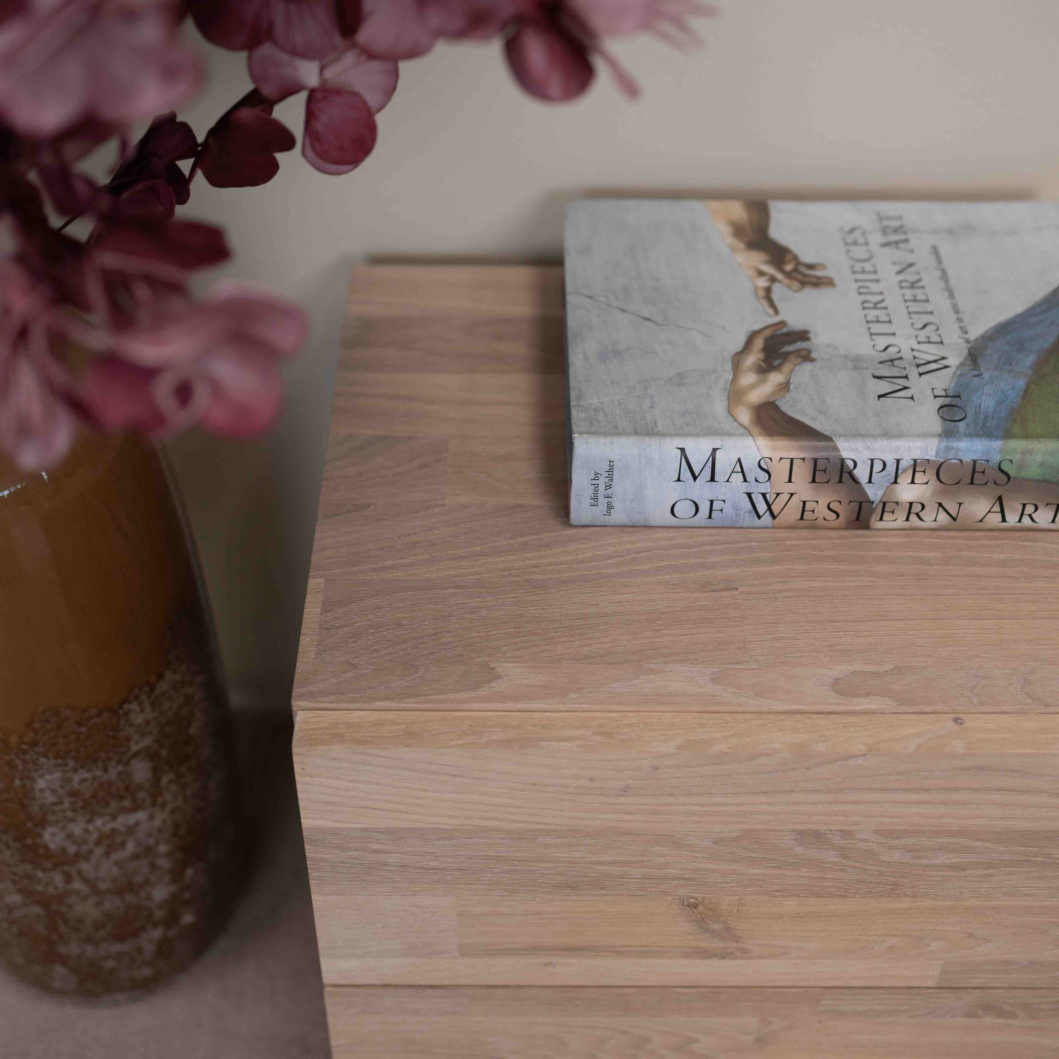 Table de chevet en bois massif de chêne Danemark 2 – NordicStory - Image 8