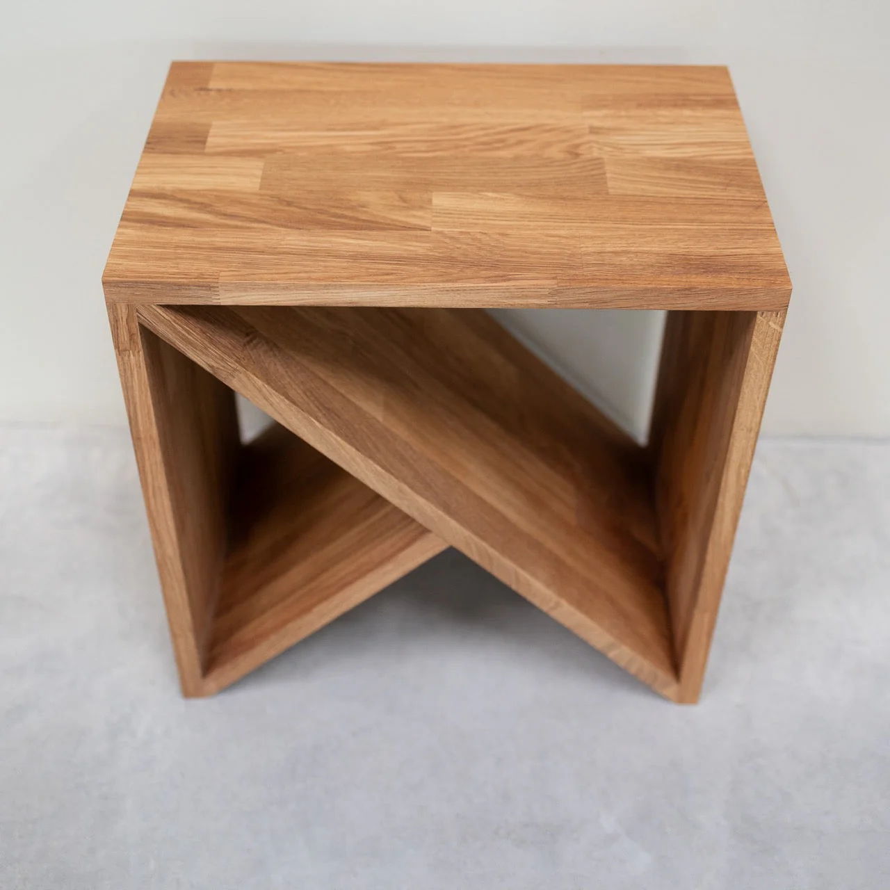 Table de chevet en bois massif de chêne Danemark –  NordicStory - Image 6