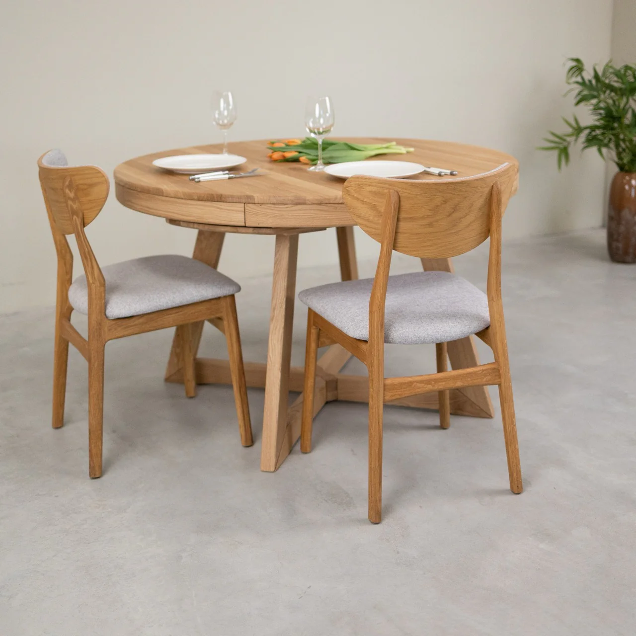 Table à manger ronde extensible en chêne massif Valence - NordicStory - Image 21