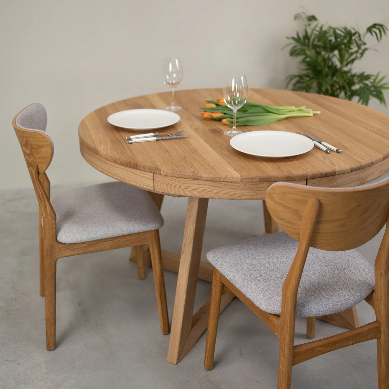 Table à manger ronde extensible en chêne massif Valence - NordicStory - Image 23