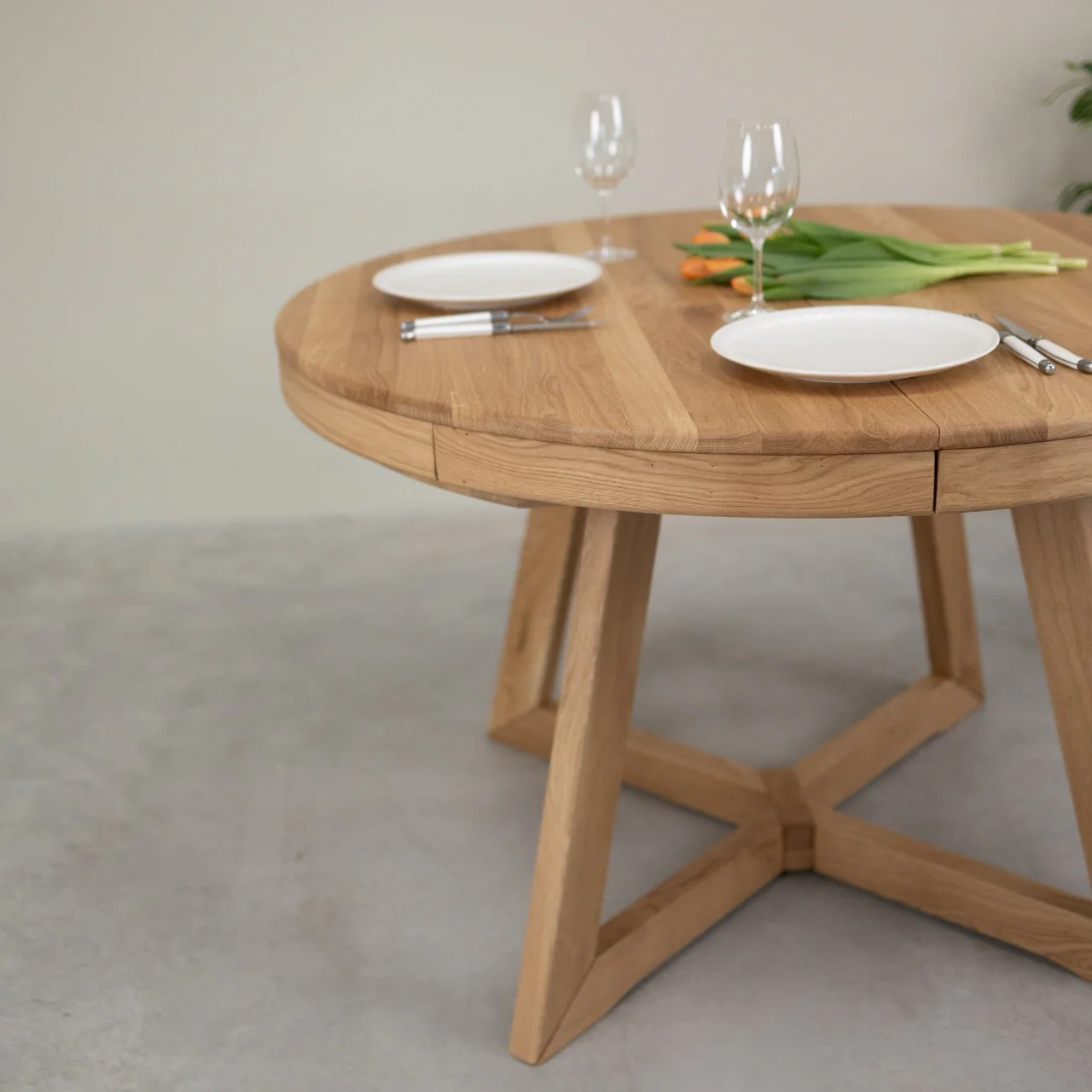 Table à manger ronde extensible en chêne massif Valence - NordicStory - Image 29