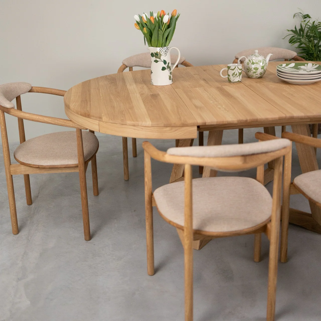 Table à manger ronde extensible en chêne massif Valence - NordicStory - Image 30