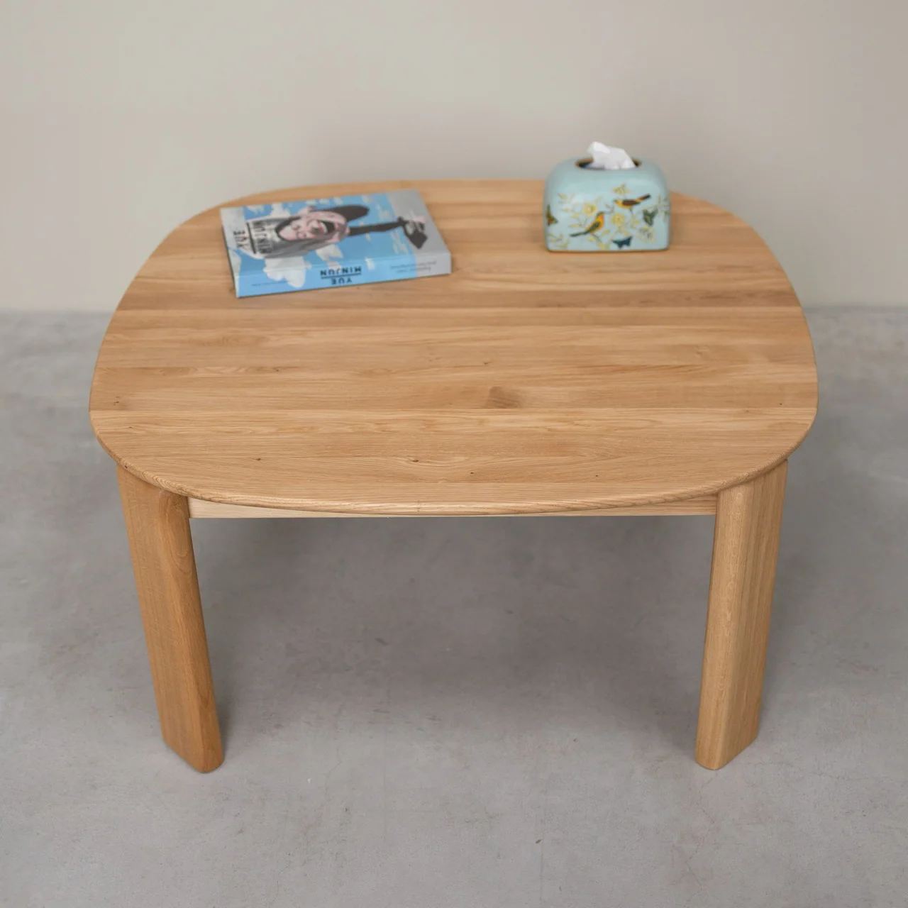 Table basse en bois massif de chêne Victoria - NordicStory - Image 6