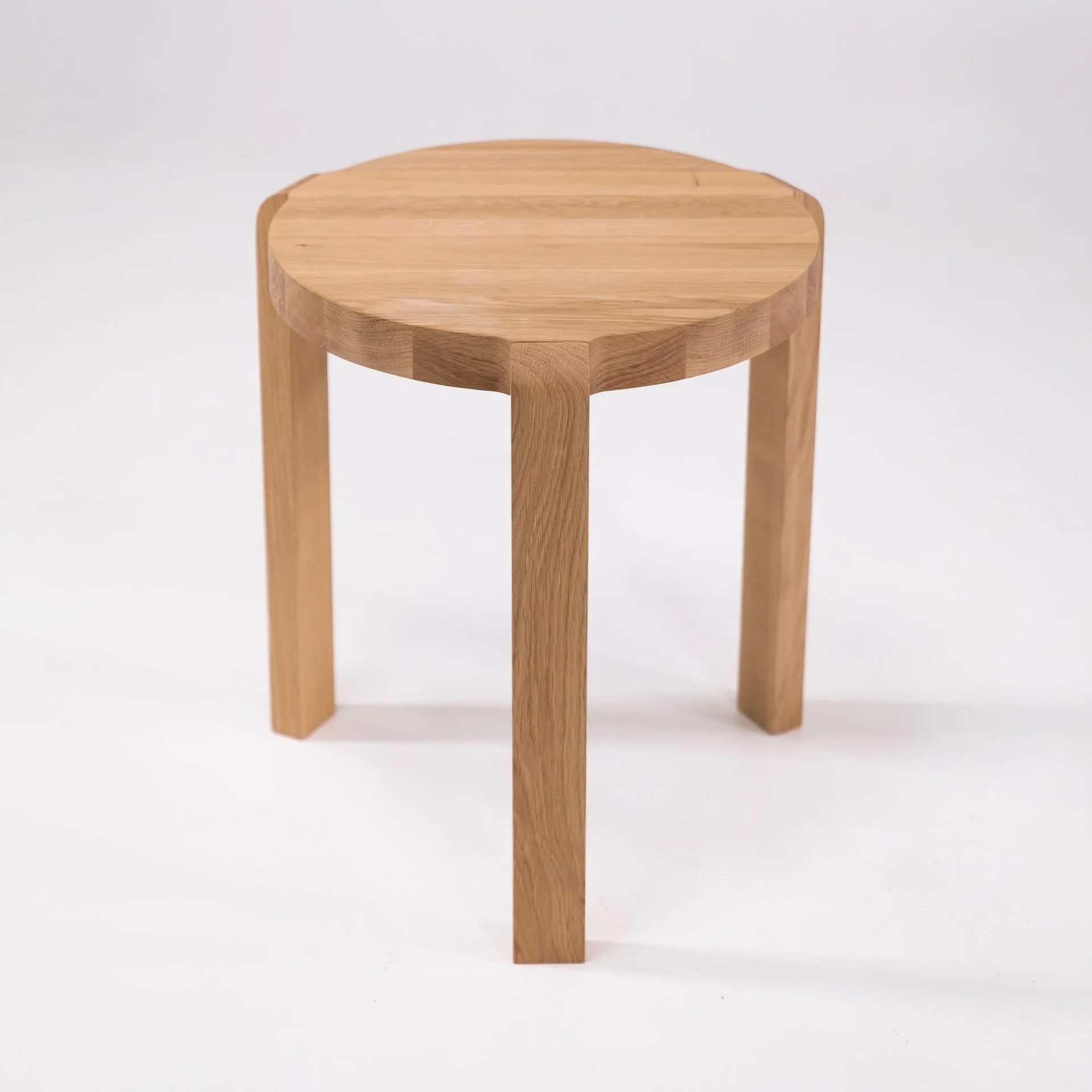 Table d'appoint en bois massif OPUS - VESKOR - Image 4