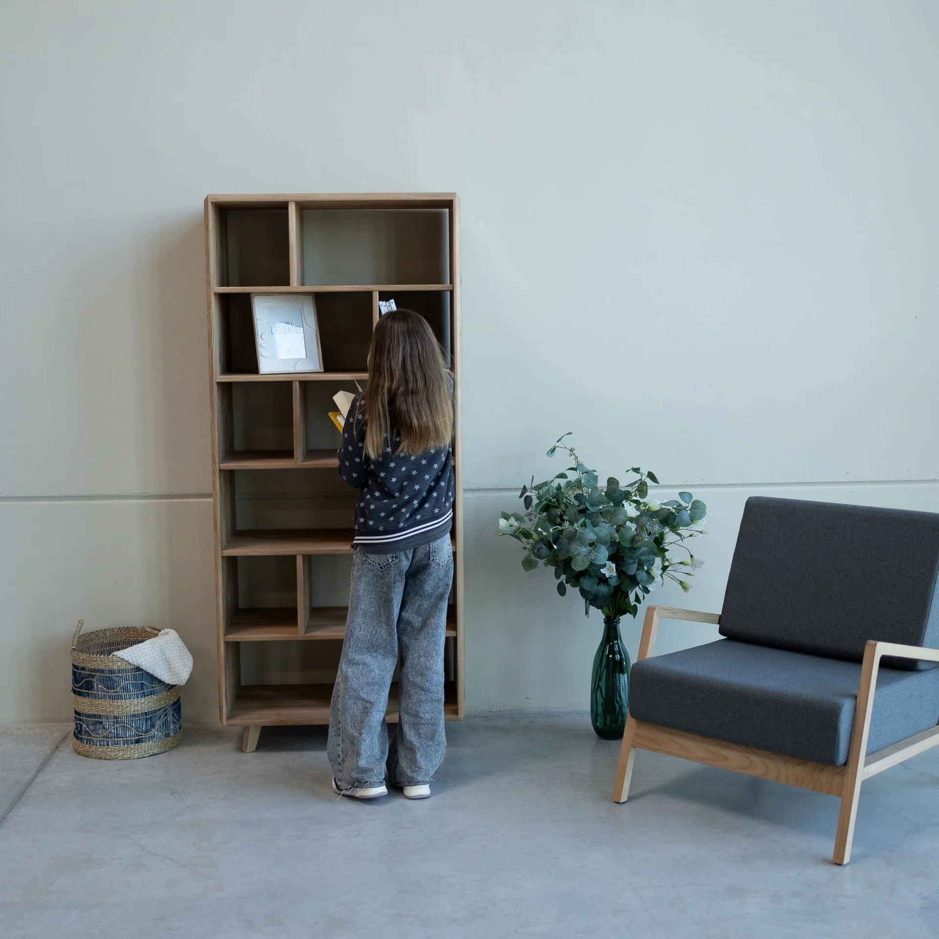 Bibliothèque en bois massif Suède 1 – NordicStory - Image 9