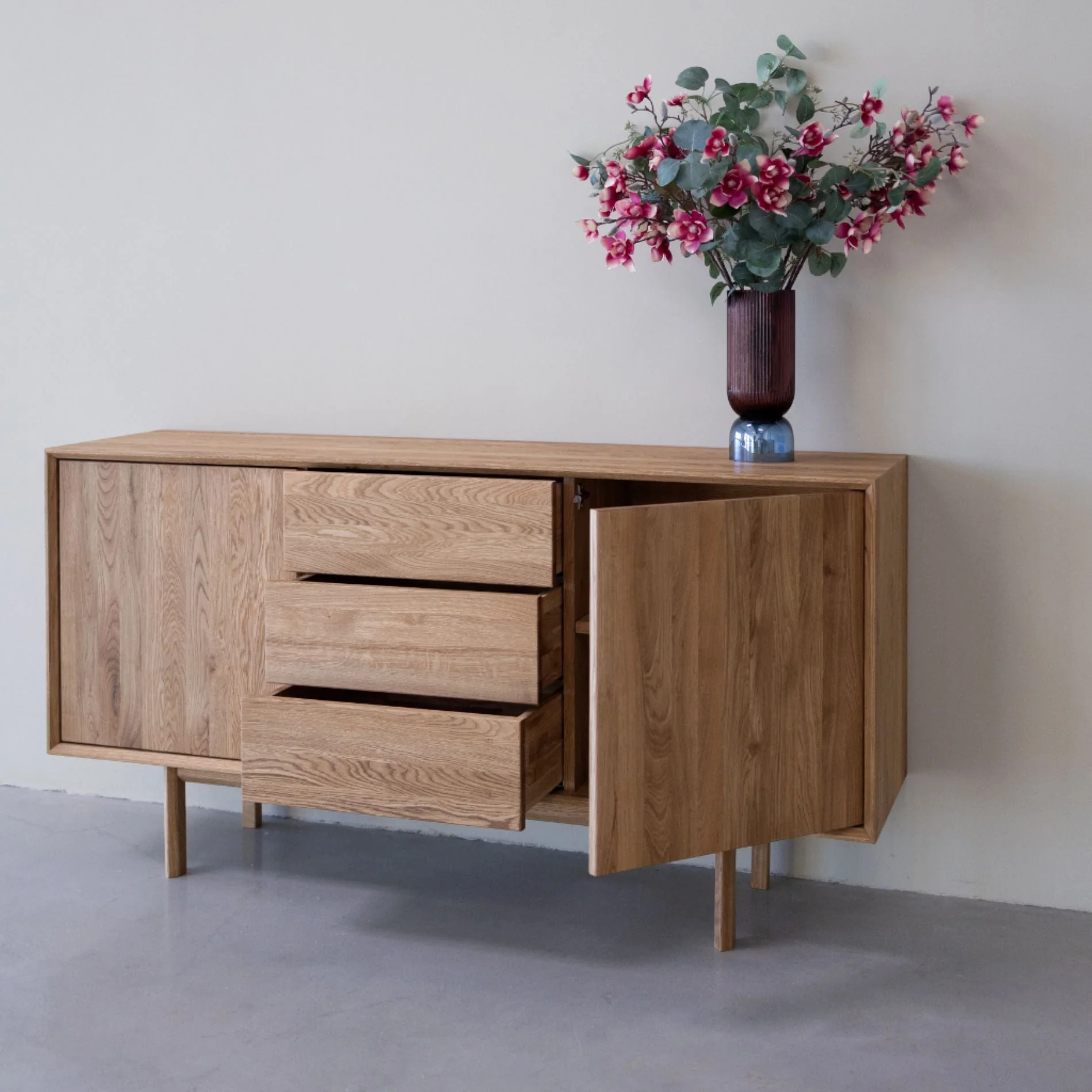 Buffet commode en bois massif de chêne Kodama 3 - NordicStory - Image 3