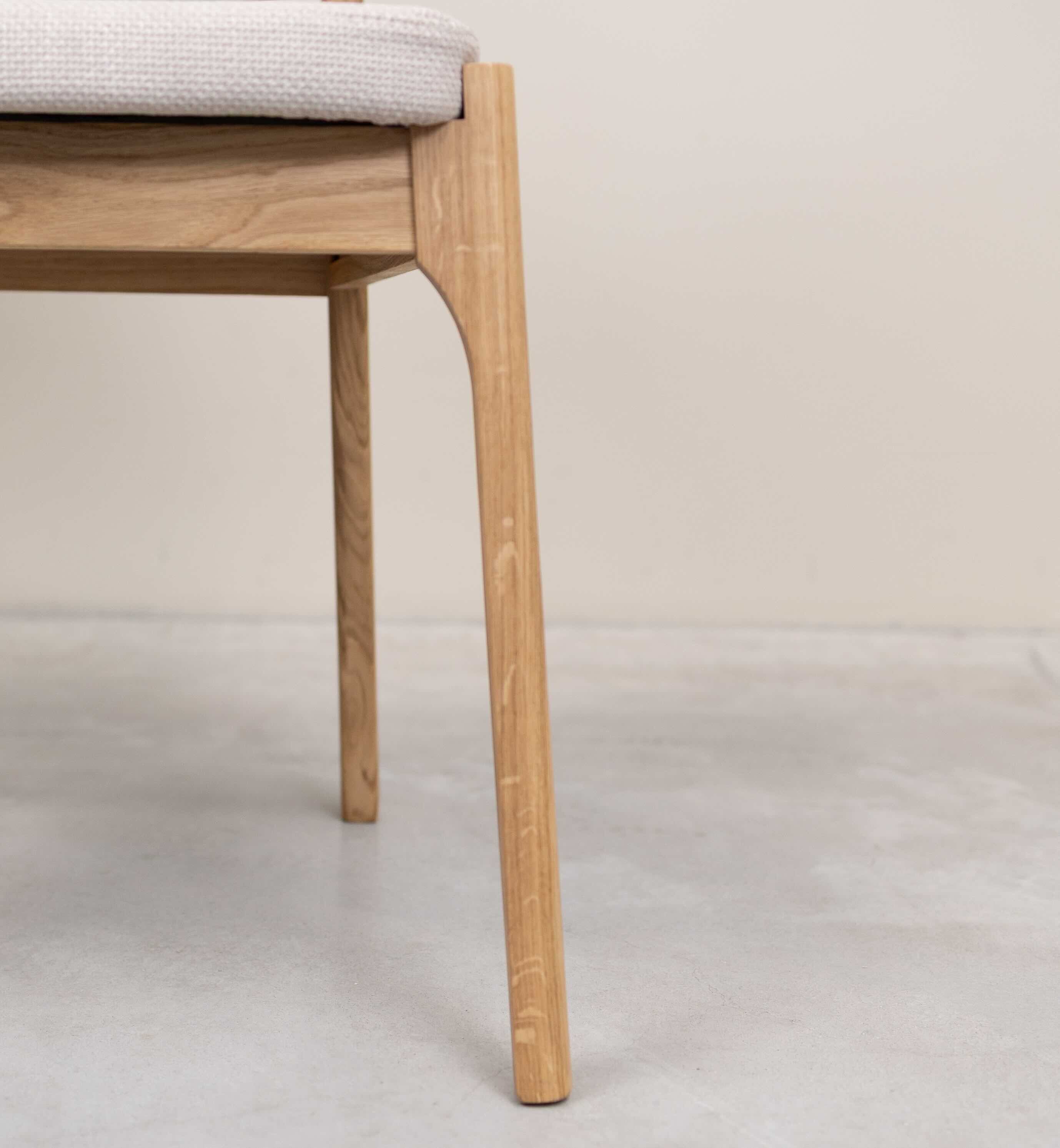 Chaise en bois massif de chêne Astrid, revêtement - Lot de 2 ou 4 chaises - NordicStory - Image 10