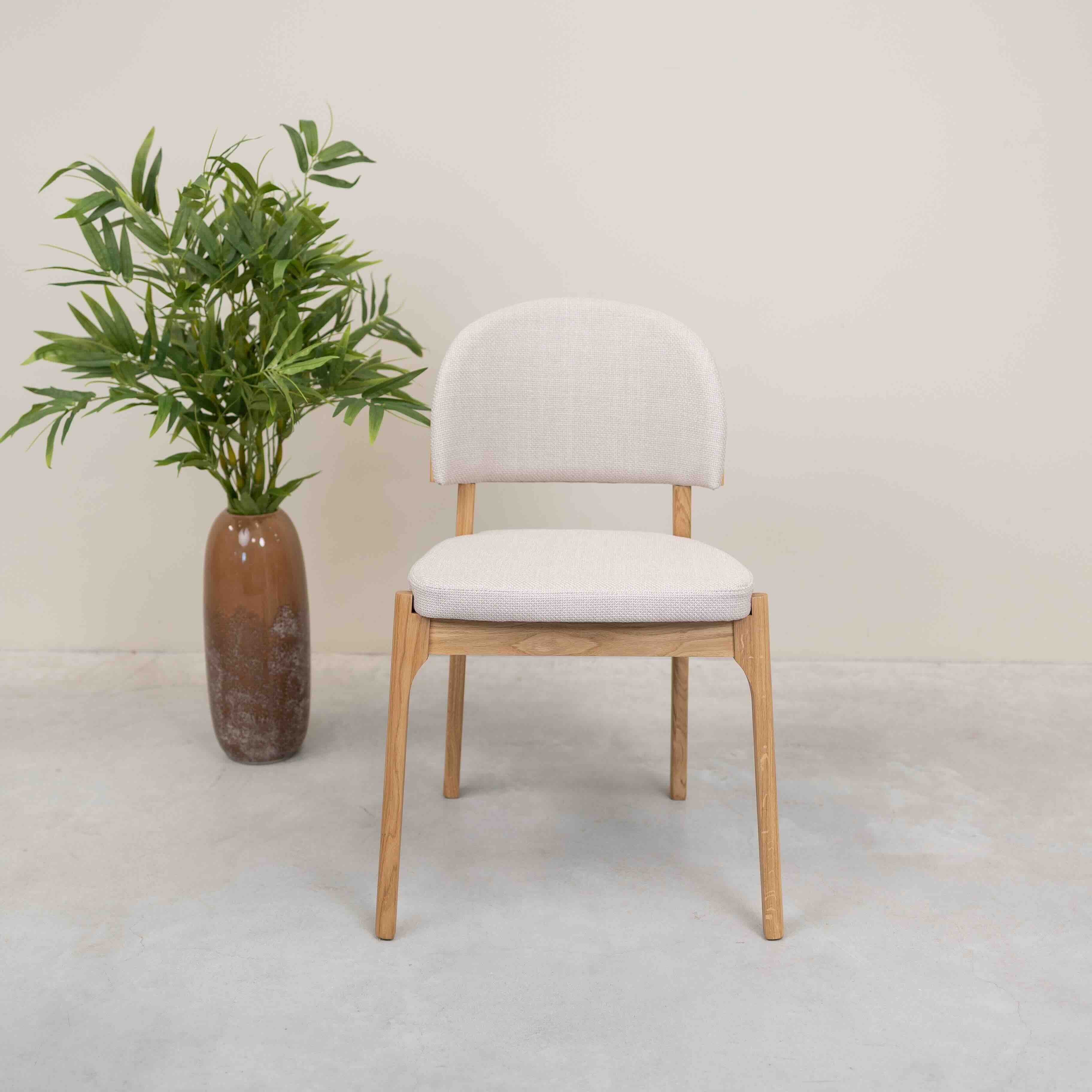 Chaise en bois massif de chêne Astrid, revêtement - Lot de 2 ou 4 chaises - NordicStory - Image 4