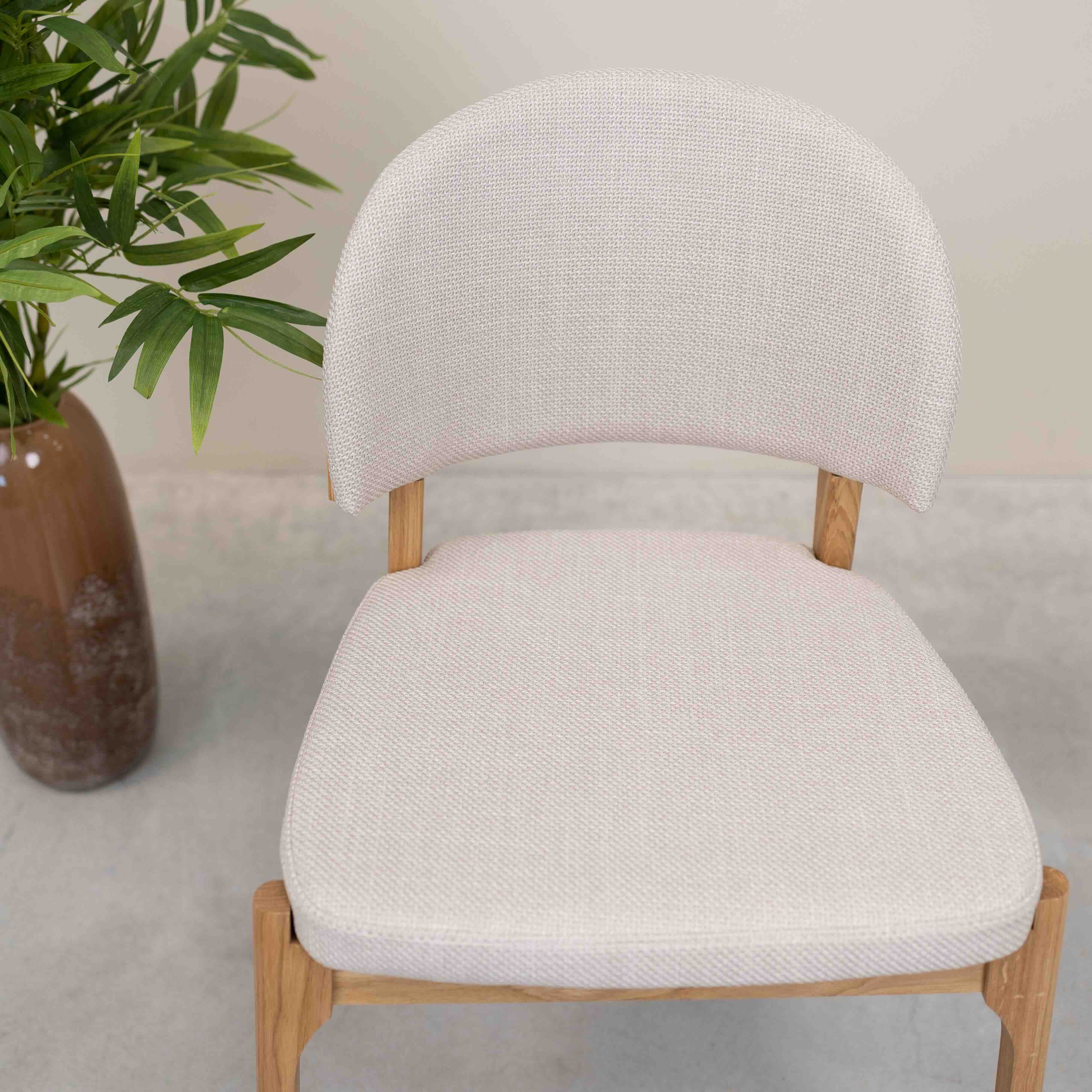 Chaise en bois massif de chêne Astrid, revêtement - Lot de 2 ou 4 chaises - NordicStory - Image 9