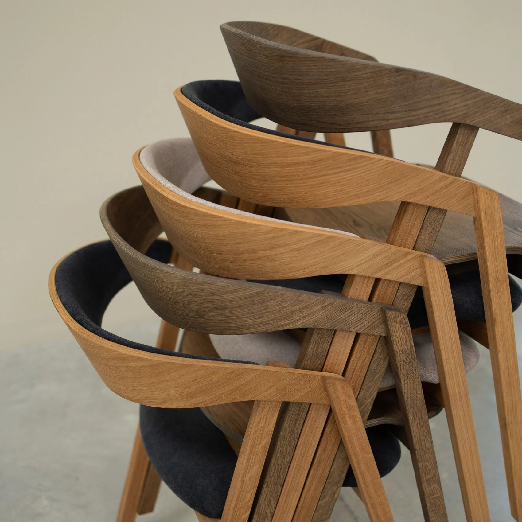 Chaise en bois massif de chêne Knut – Lot de 2 ou 4 chaises - NordicStory - Image 13
