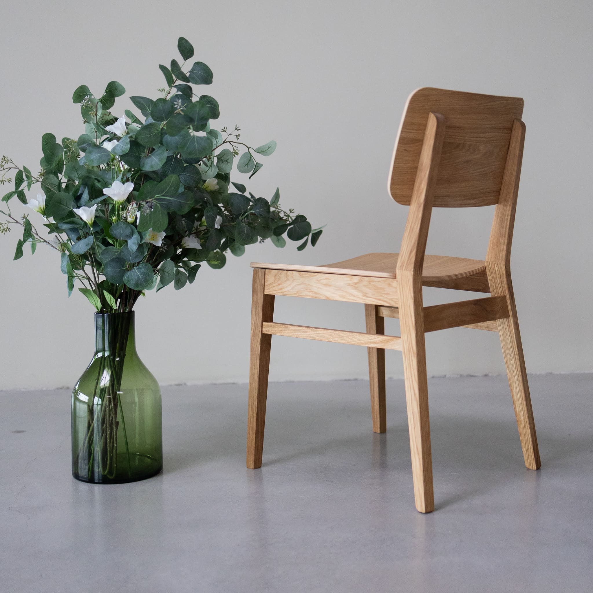 Chaise en bois massif de chêne Kodama - Lot de 2 ou 4 chaises - NordicStory - Image 4