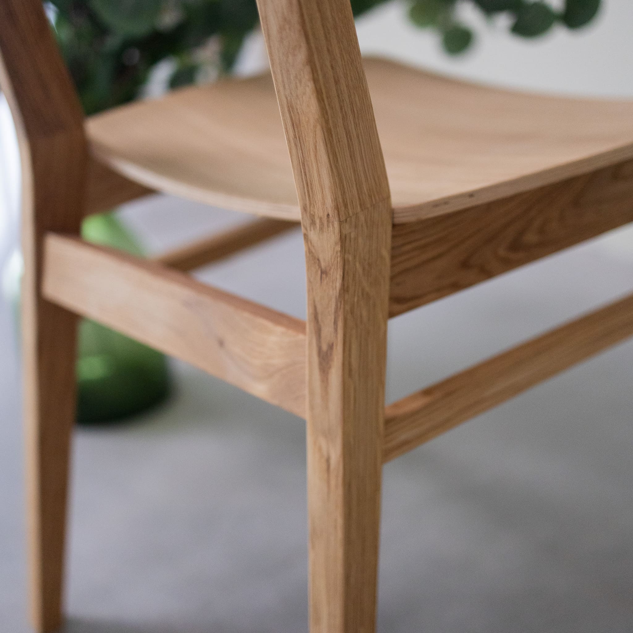 Chaise en bois massif de chêne Kodama - Lot de 2 ou 4 chaises - NordicStory - Image 8