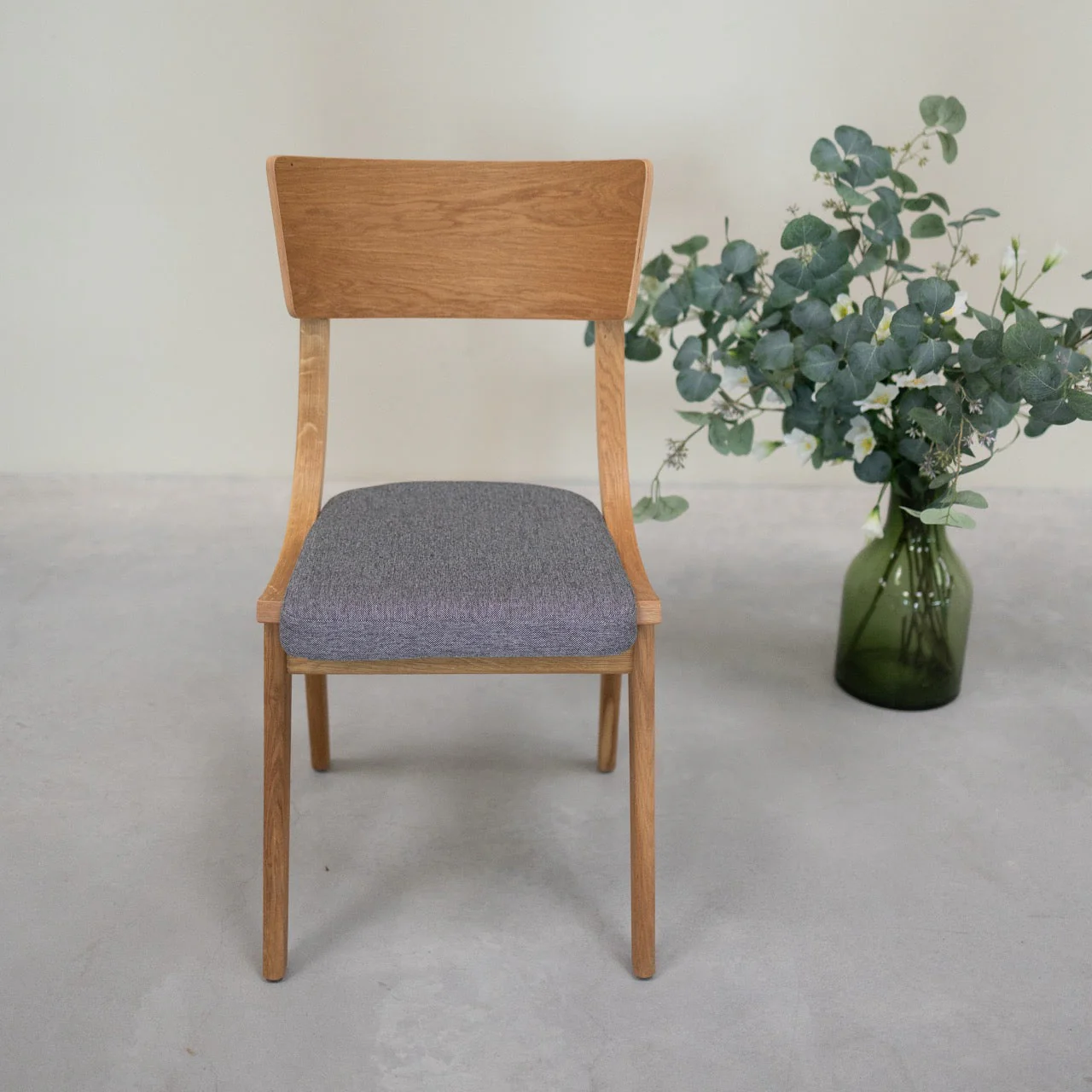 Chaise en bois massif de chêne Lucas, revêtement Gris/Beige - Lot de 2 ou 4 chaises - NordicStory - Image 12