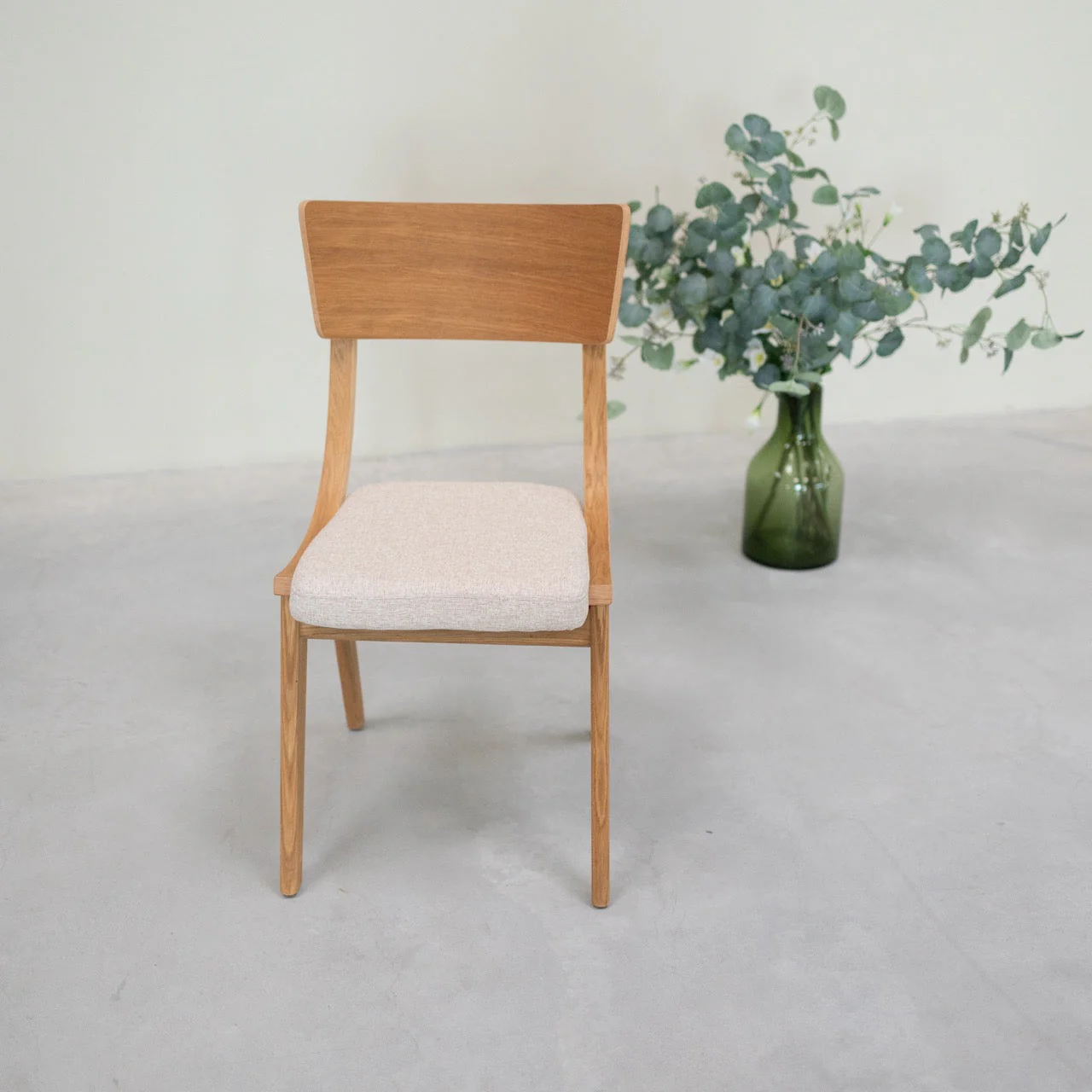 Chaise en bois massif de chêne Lucas, revêtement Gris/Beige - Lot de 2 ou 4 chaises - NordicStory - Image 4