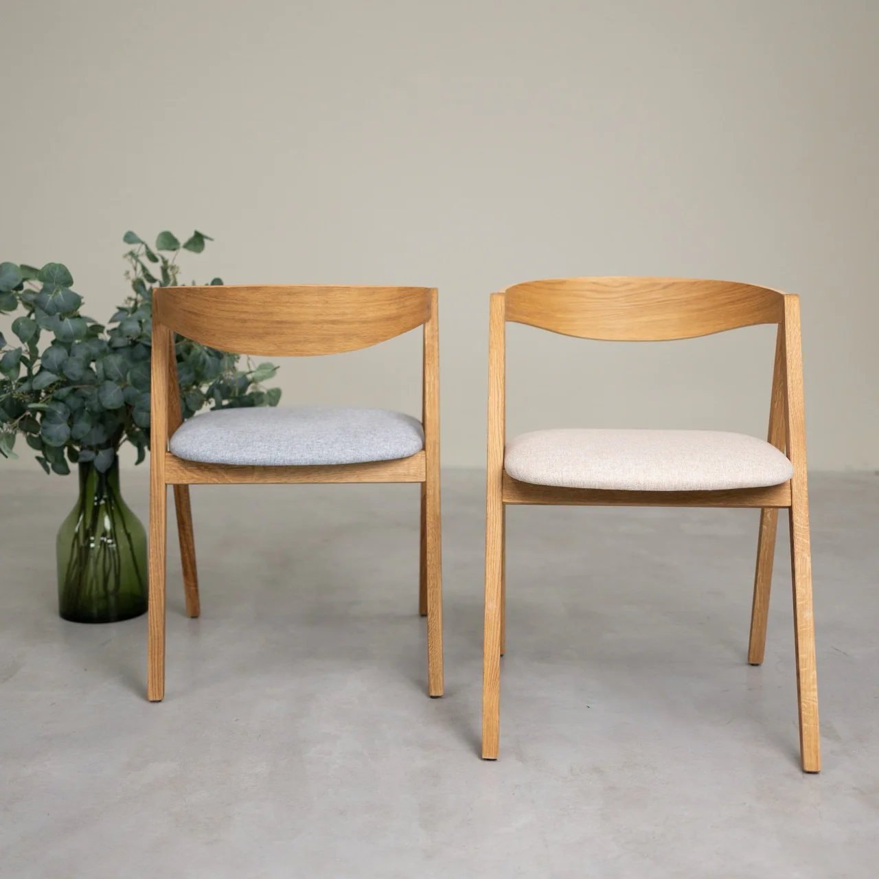 Chaise en bois massif de chêne naturel Oscar, revêtement - Lot de 2 ou de 4 chaises - NordicStory - Image 4