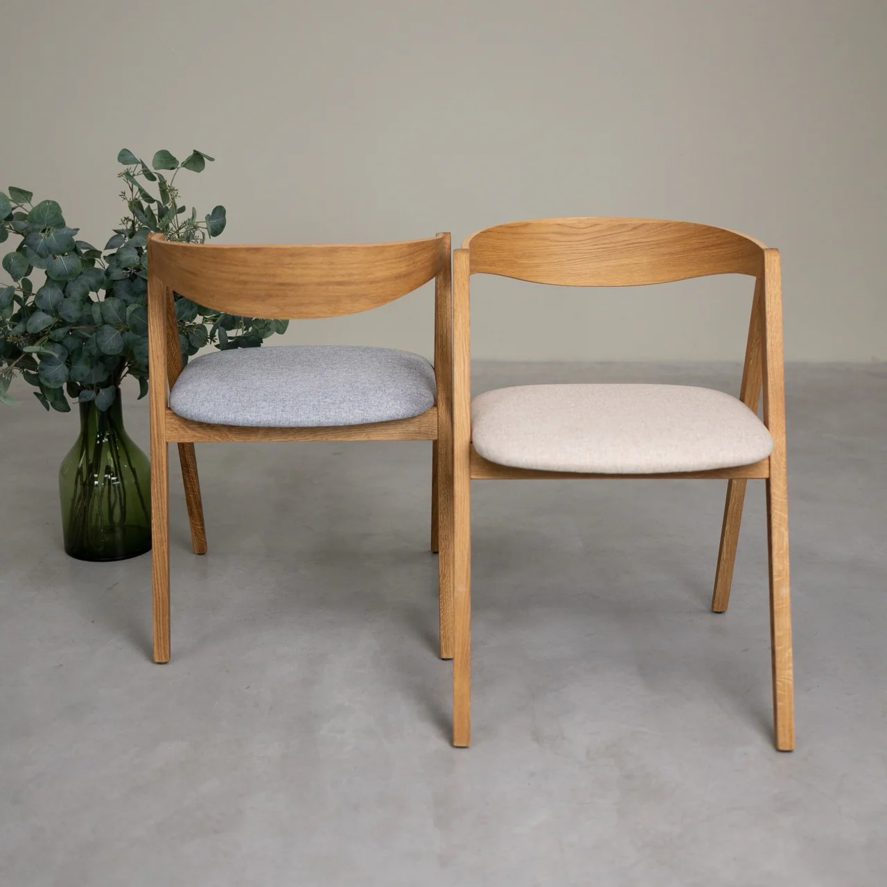 Chaise en bois massif de chêne naturel Oscar, revêtement - Lot de 2 ou de 4 chaises - NordicStory - Image 7